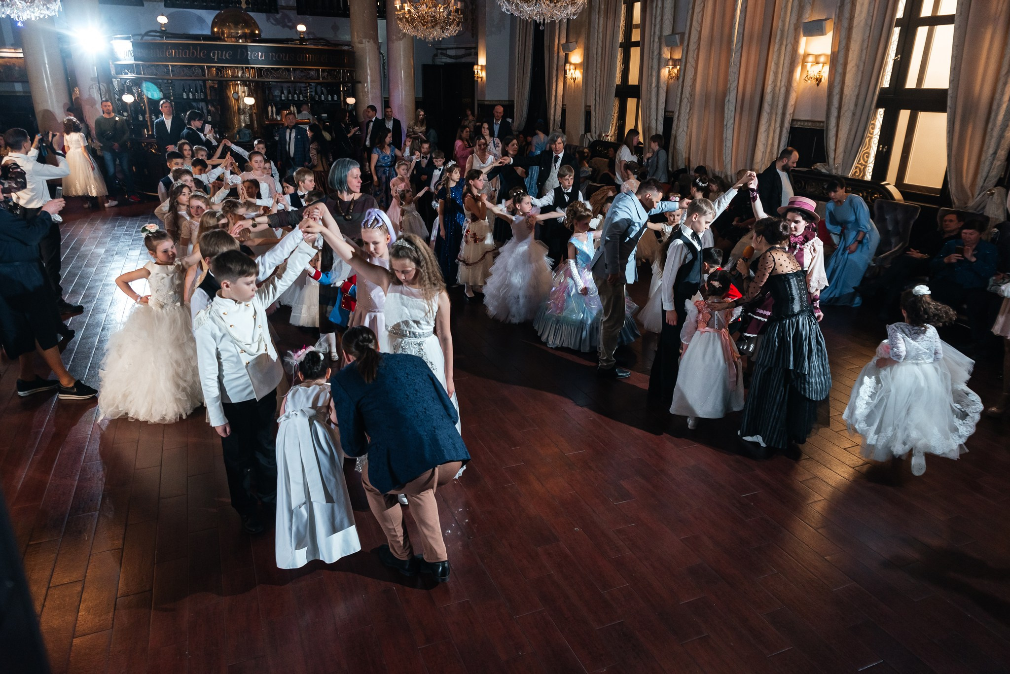 Детский бал. Свадебный и семейный фотограф из Санкт-Петербурга Климов Анатолий