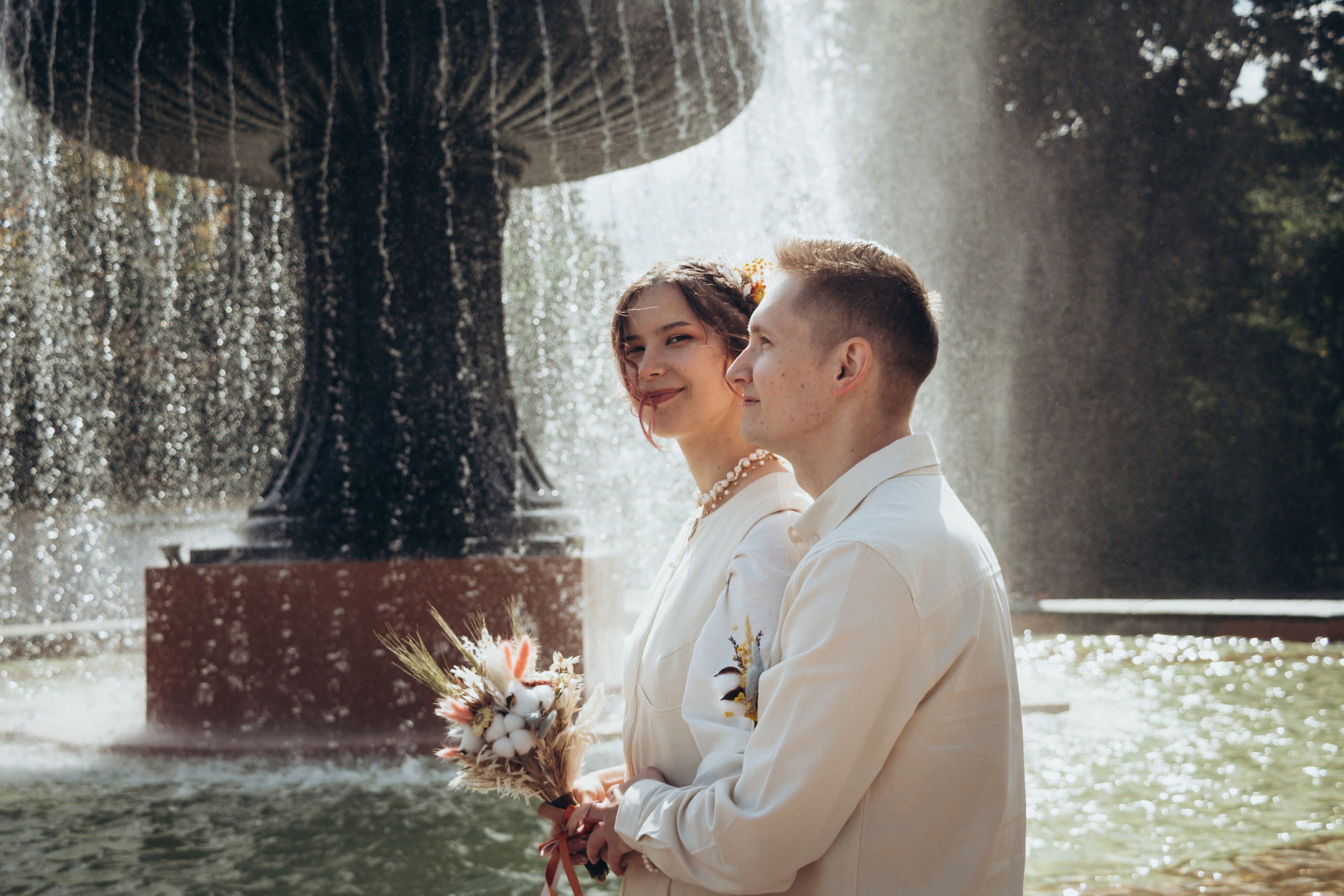 Алексей и Елизавета. Свадебная фотосессия Екатеринбург, прогулка жениха и невесты. Фотограф в Екатеринбурге Пойгина Елена