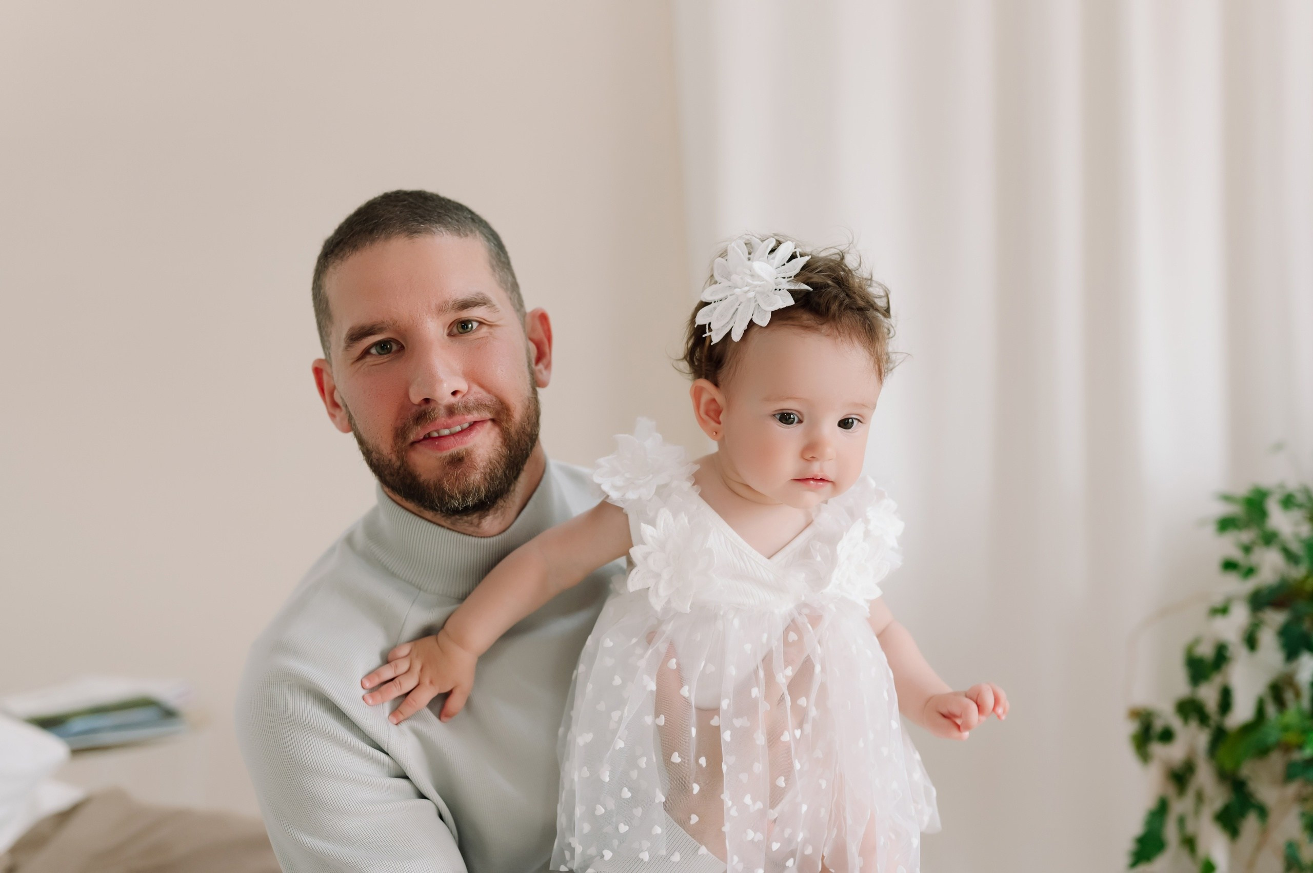 Алиса и ее первый день рождения. Семейный и свадебный фотограф в Миассе Регина Малахова