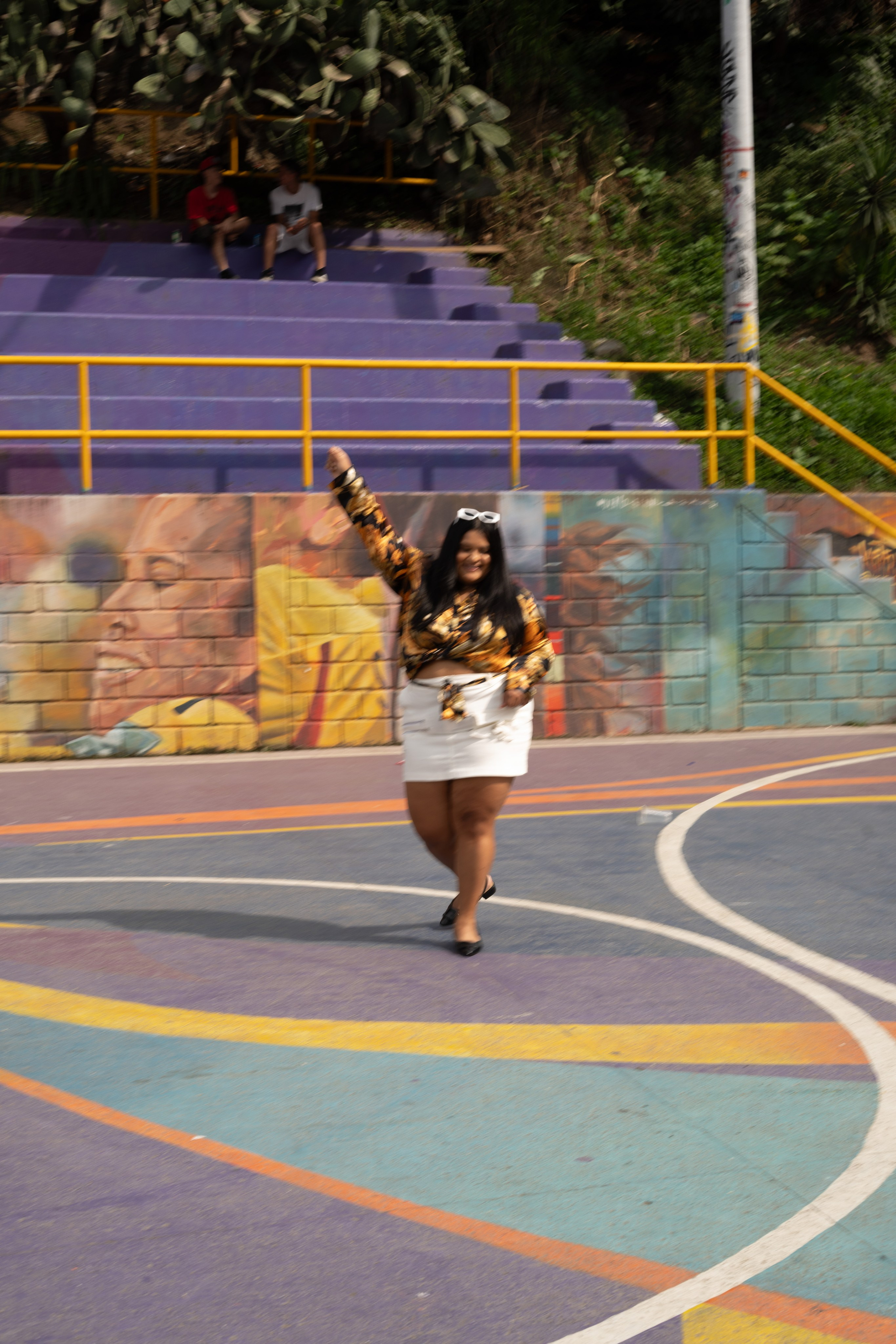 Jess in Communa 13. Wedding Photographer in Barcelona and Medellin