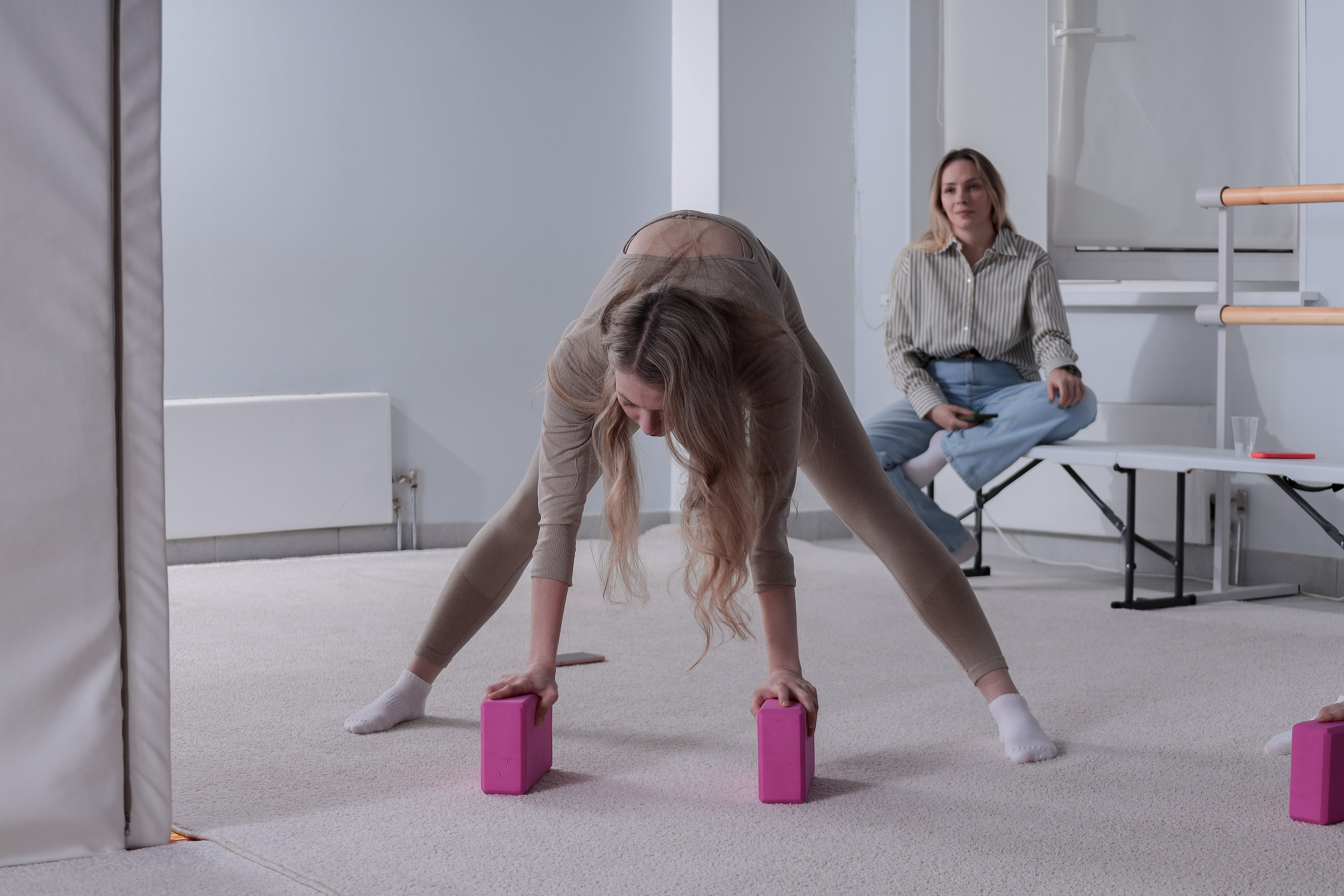 Арт-терапия + аэройога. Фотограф Надршина Лилия