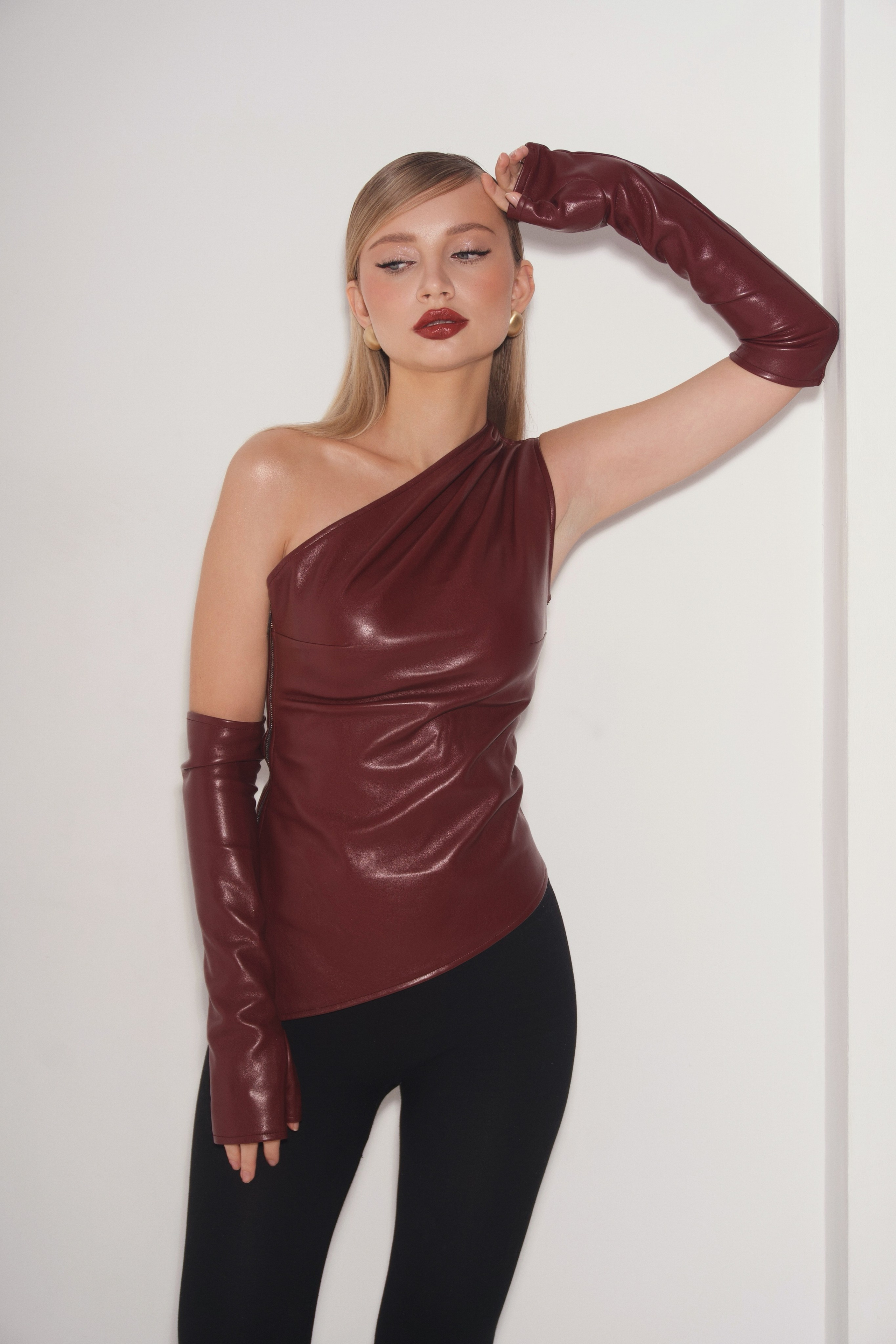 Настя, съемка в студии. Фотограф в Минске Света Григорьева