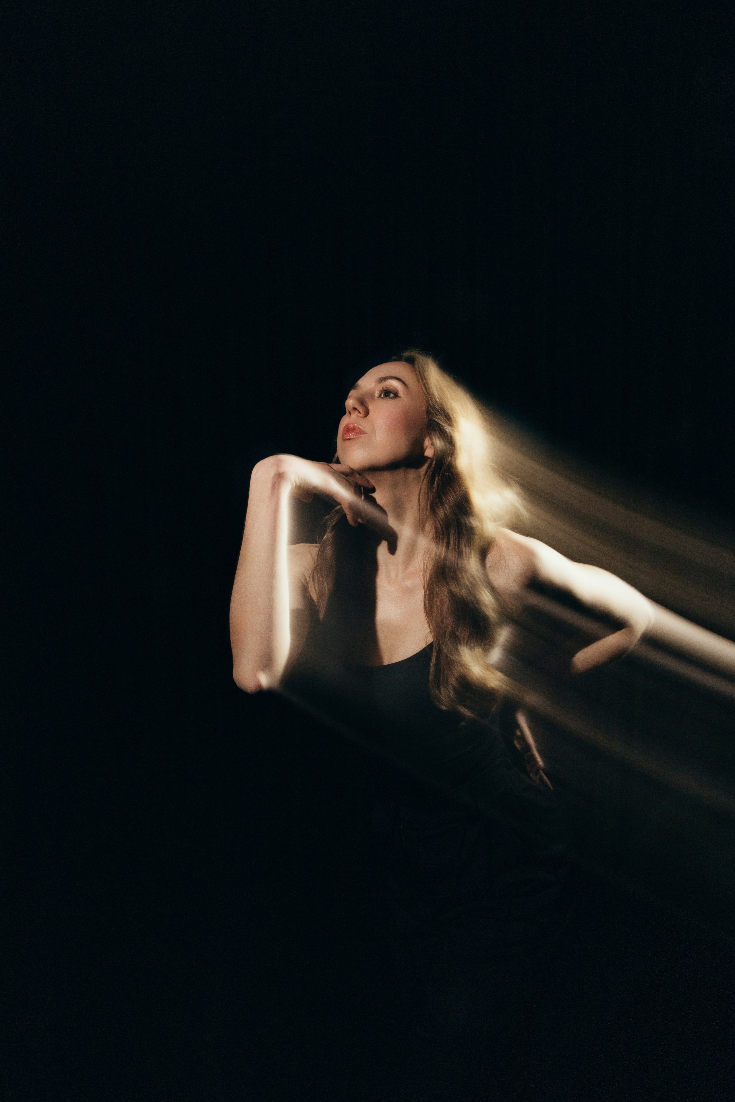 Проект для Свободного театра современного танца. Фотограф Татьяна Жбанова