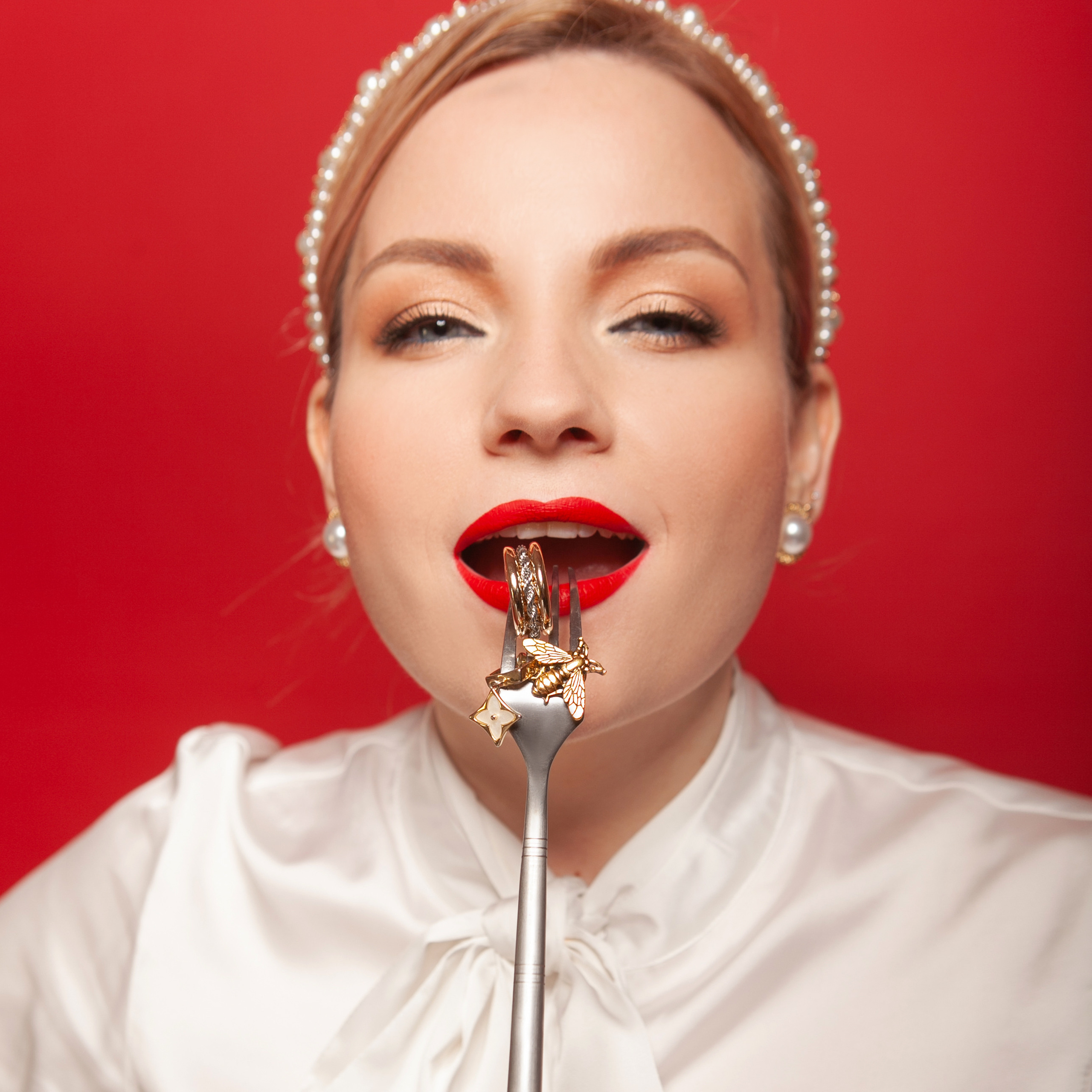 Яркий фотоконтент для визажиста. Контент фотограф Саша Логвиненко