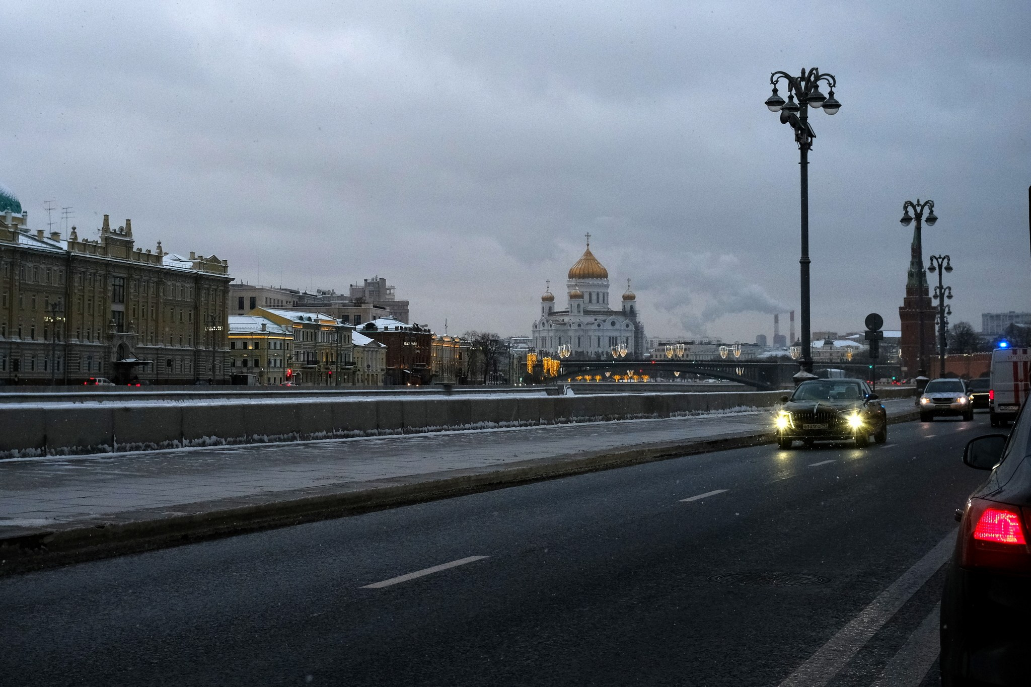 Улица, люди, жизнь…