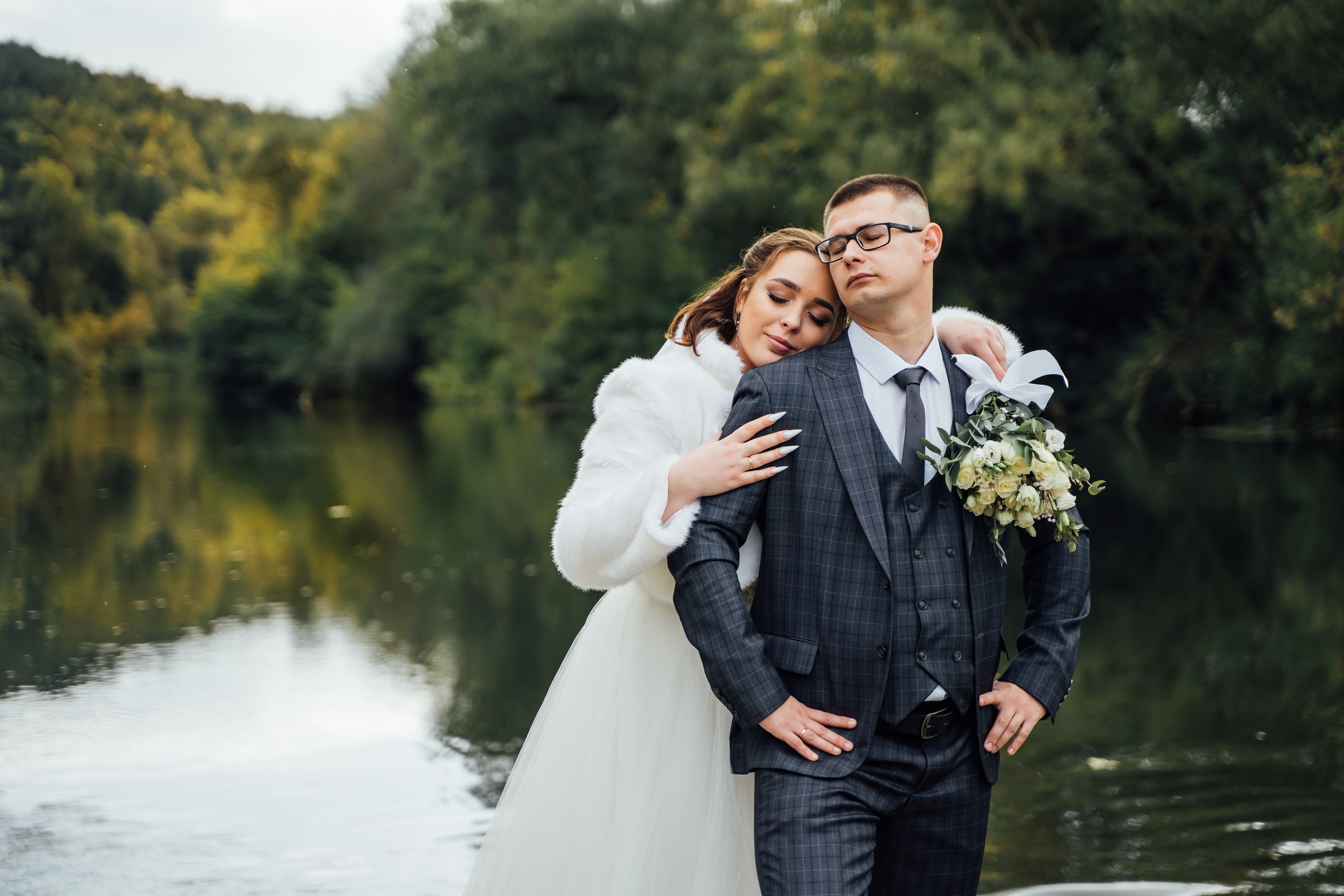 Николай и Ирина свадебная прогулка. Свадебный фотограф в Коломне, Воскресенске, Егорьевске Владимир Петров