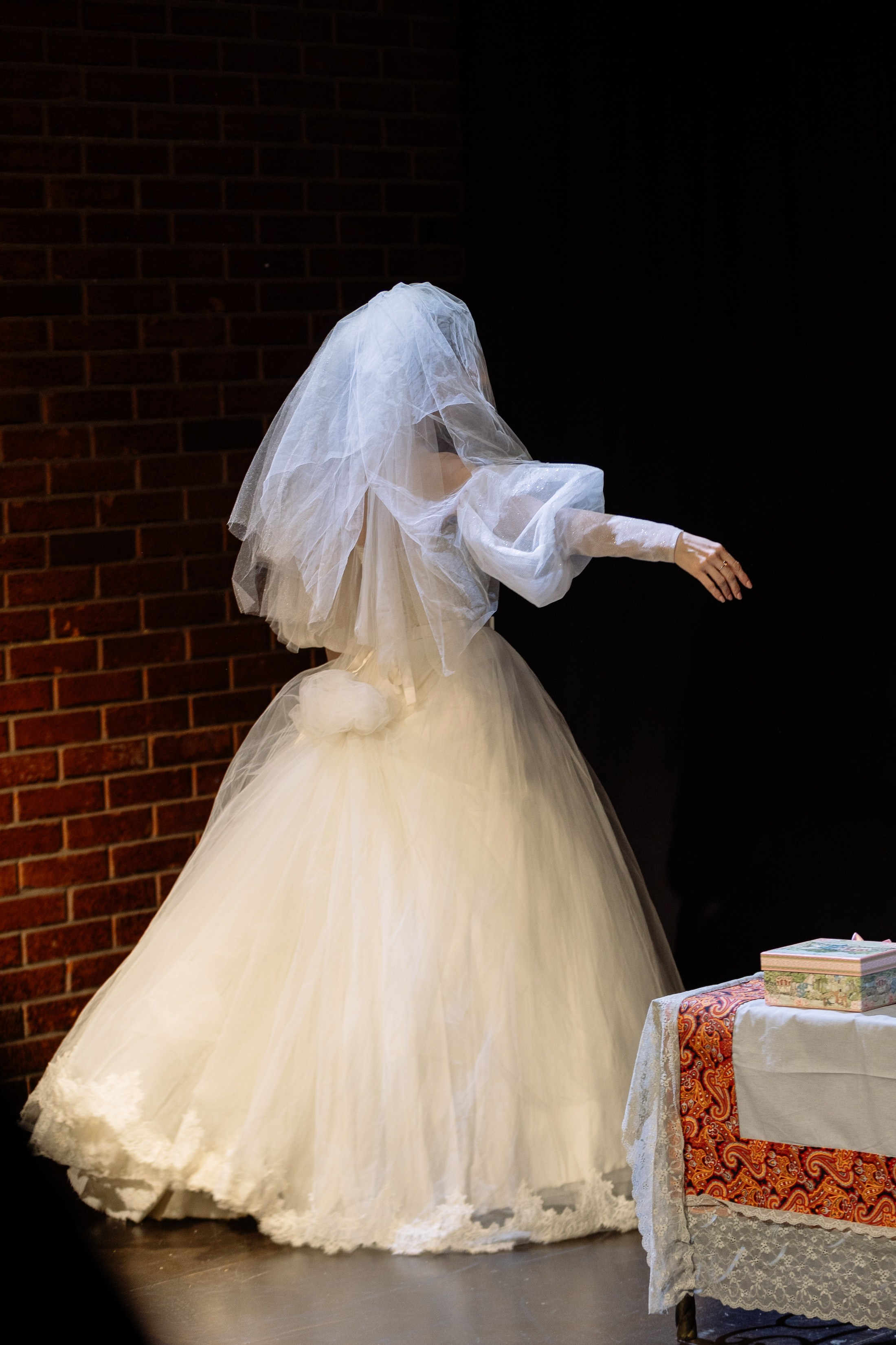 Театр Арт-Авеню _ Женитьба Бальзаминова. Фотограф Юлия Мальцева