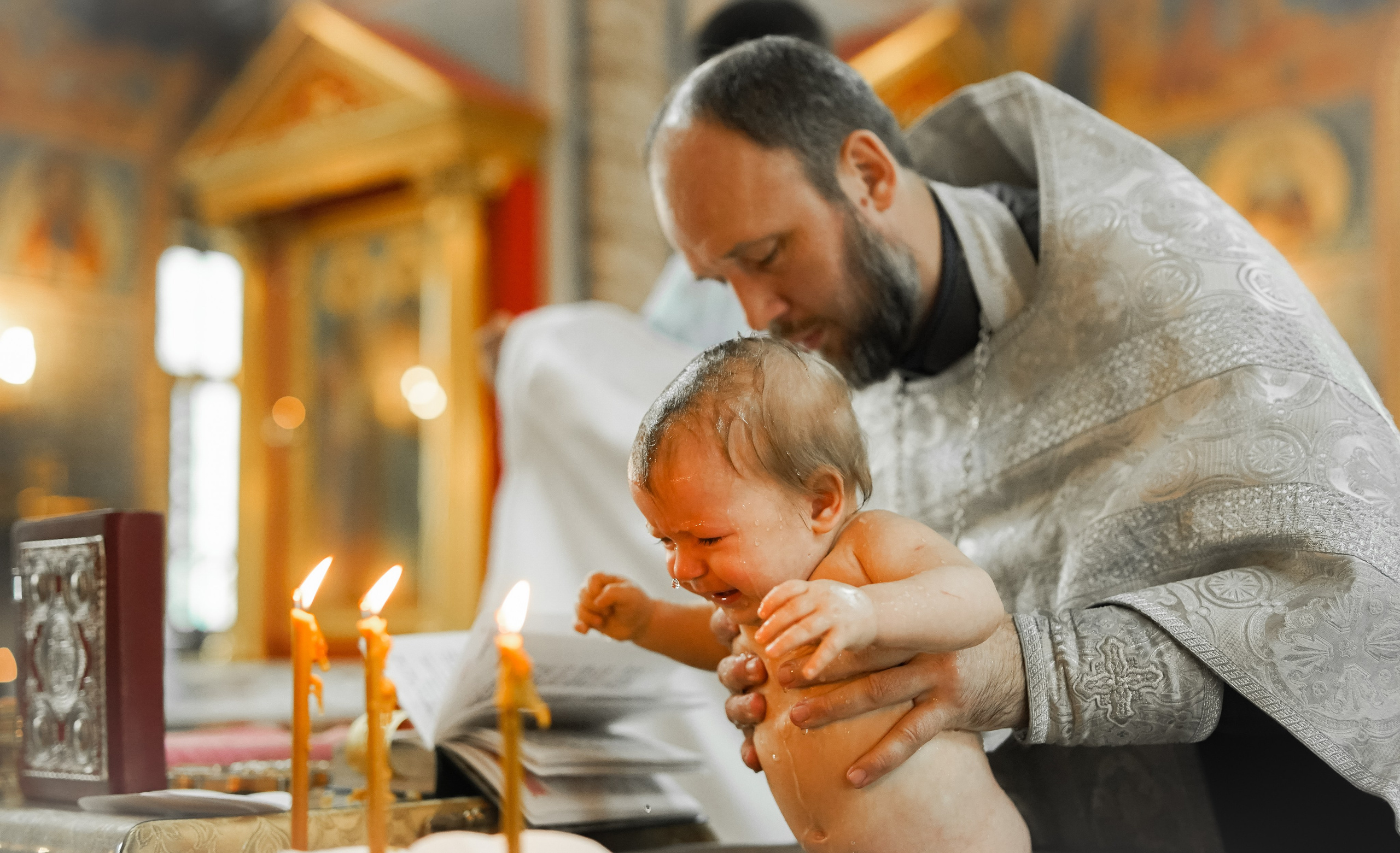 Крещение Василисы Храм Георгия Всеволодовича. Фотограф на крещение и венчание в Нижнем Новгороде.Свадебный Фотограф