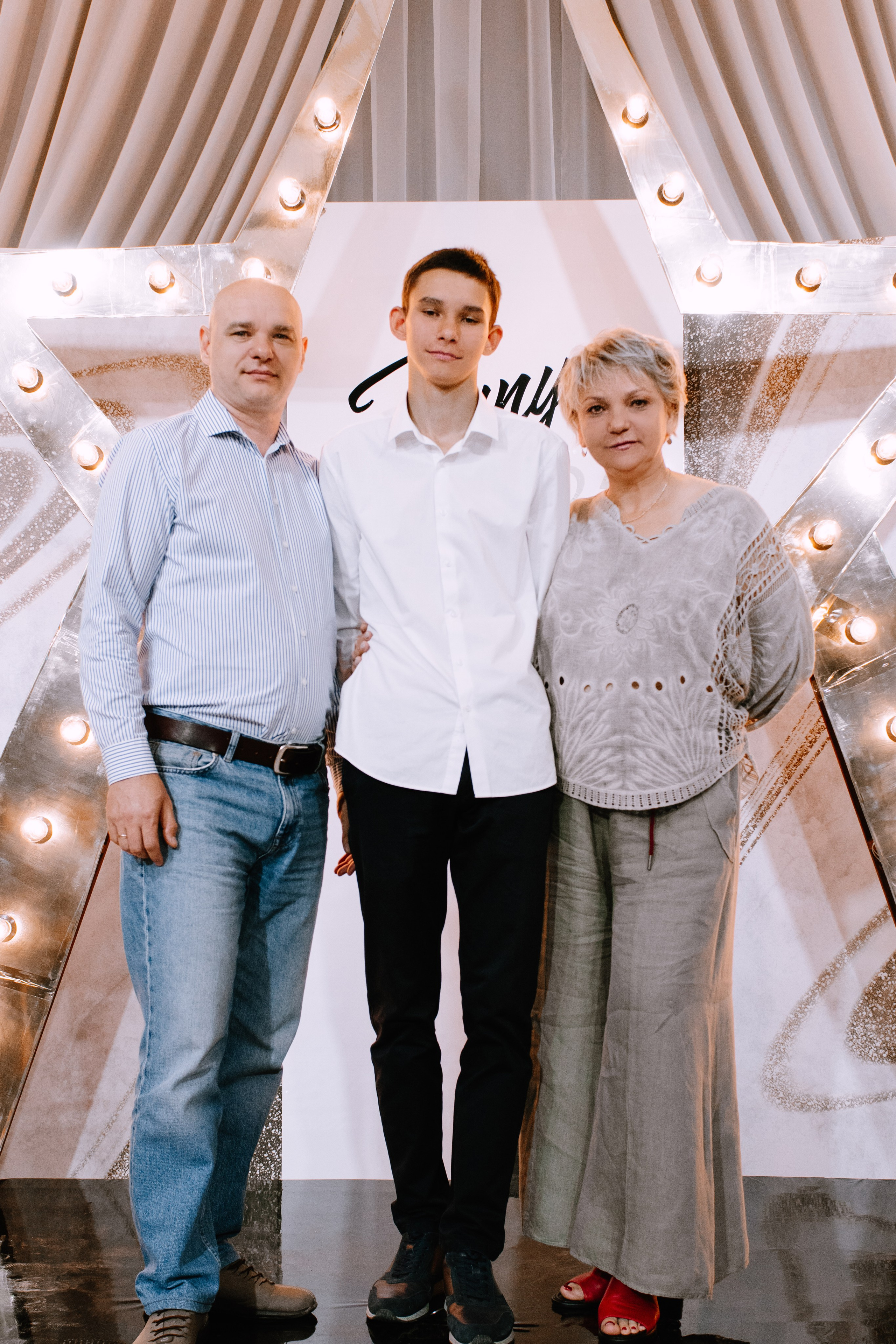 Выпускной 9 класс (Копейск). Фотограф в Челябинске Любовь Денисенко