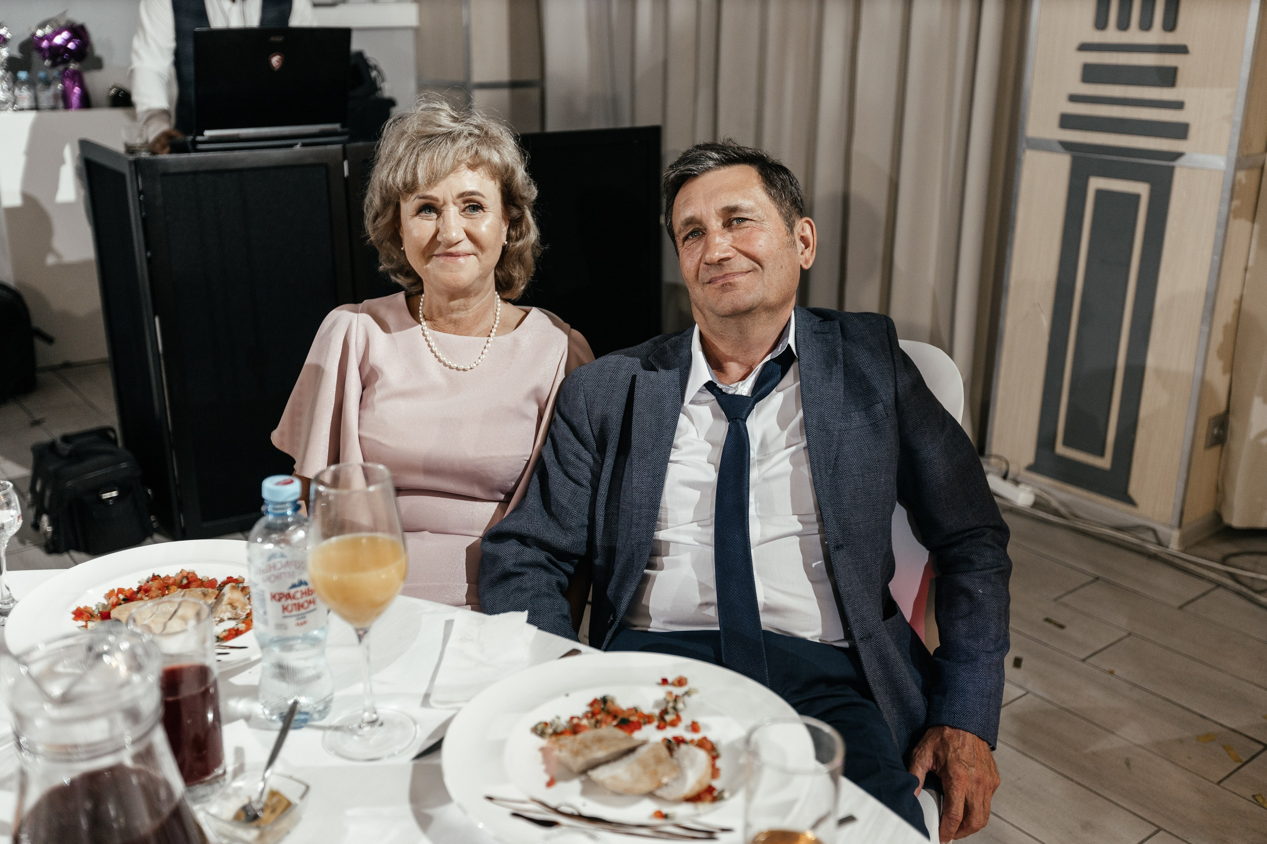 Свадебный фотограф Уфа — Руслан ГабдлисламовЖивые эмоции, красивые кадры, воспоминания на всю жизнь.Работаю по всей Республике Башкортоста. Свадебный фотограф Уфа Руслан Габдлисламов