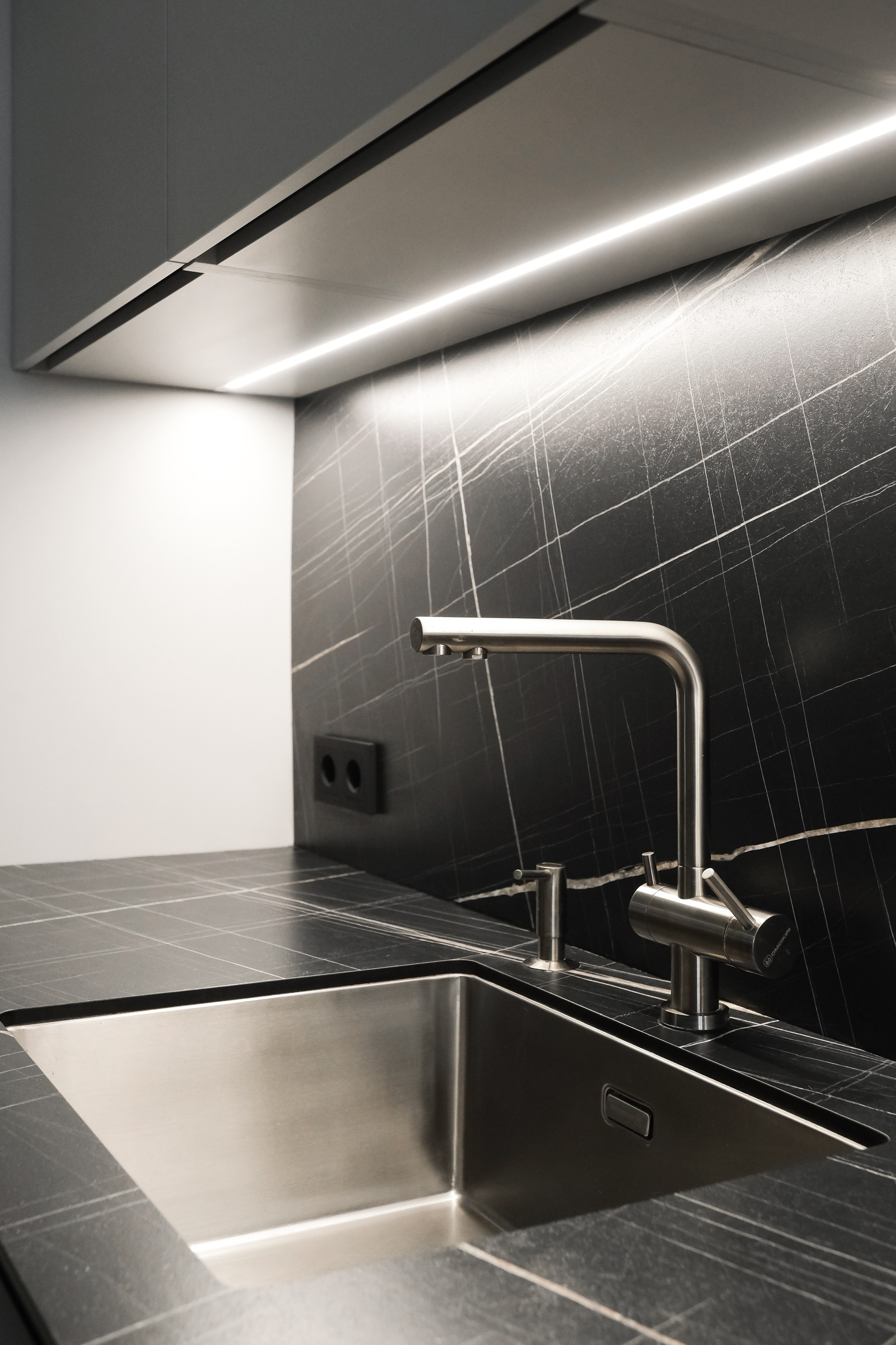 Кухни в Томске на заказ. Мебель, Кухни и Шкафы в Северном парке. ГУДРУМ — Мебель на заказ в Томске | Кухни | Шкафы | Стулья и Столы