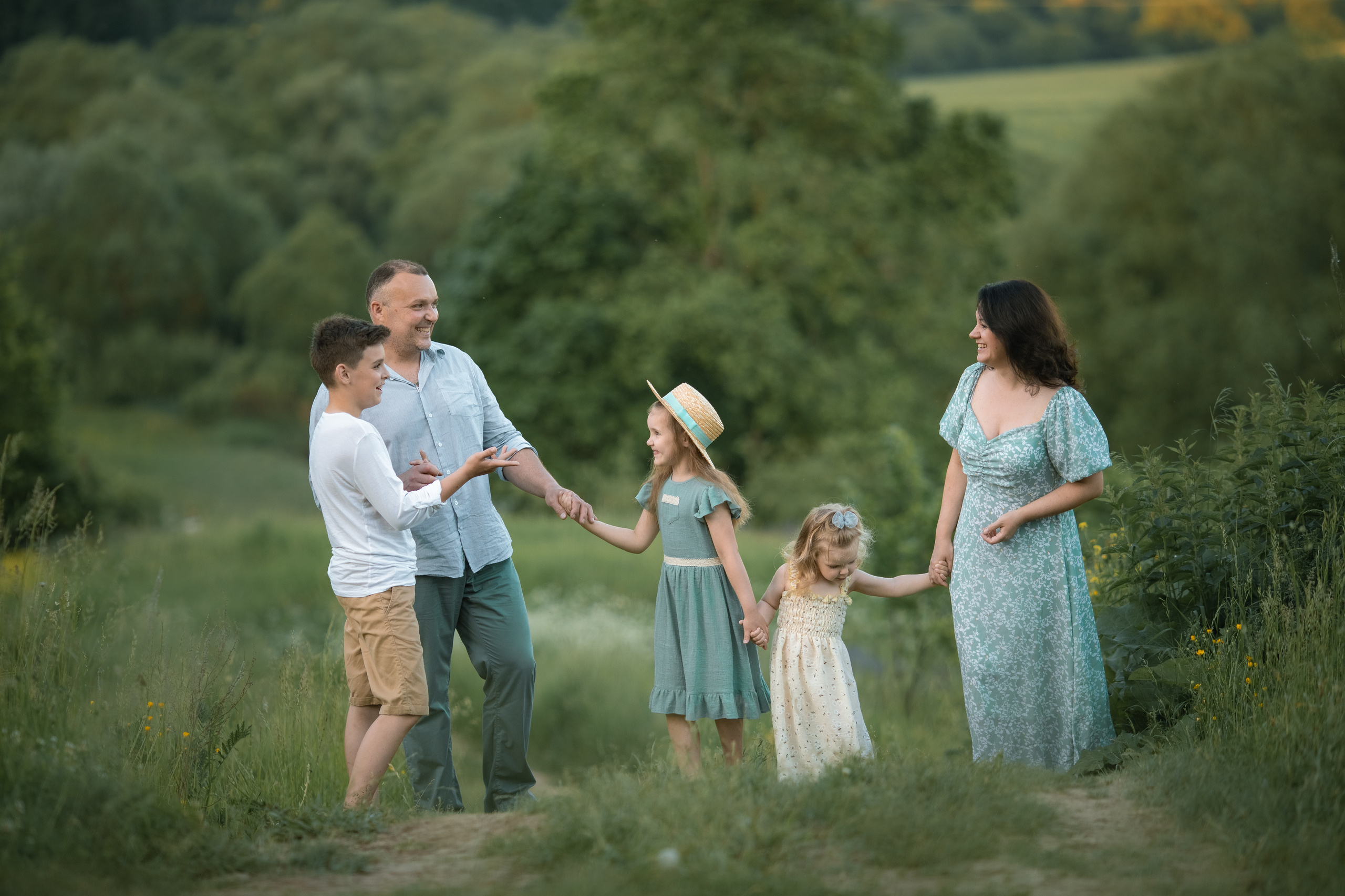 Фотопрогулка для семьи Влада и Юли. Женский семейный фотограф Тула Москва Захарова Анна