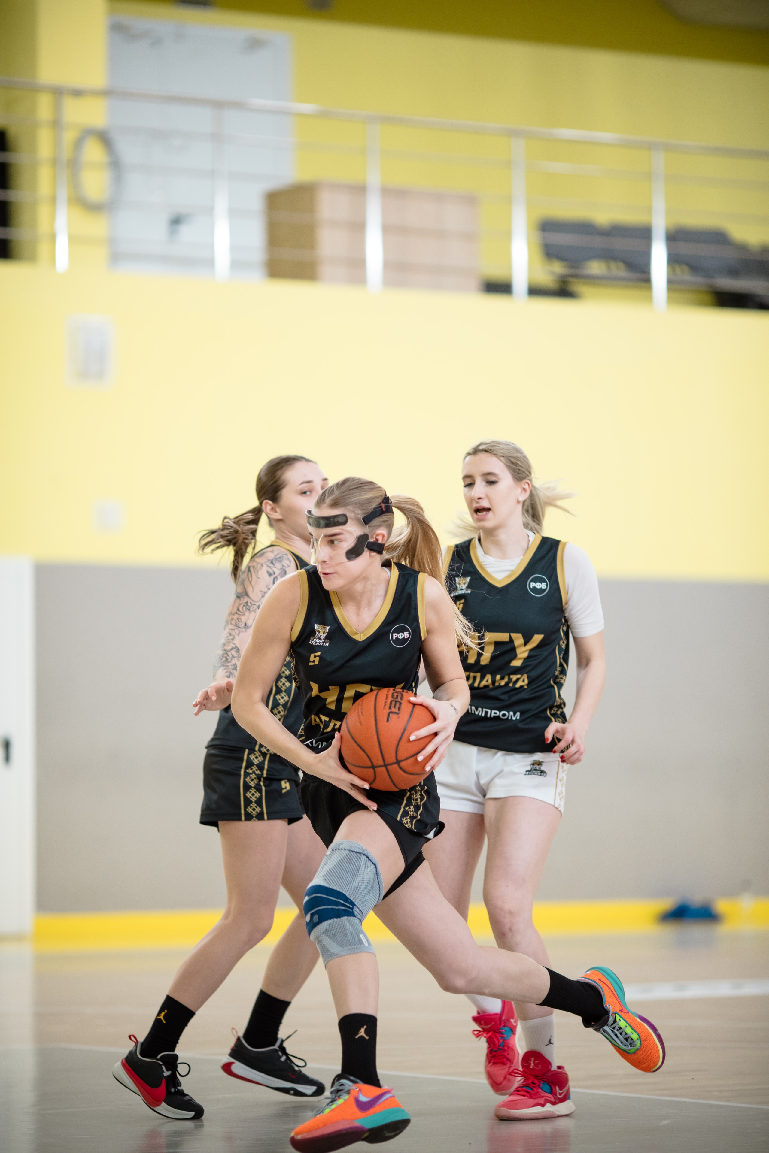 ЧГУ-Атланта. Фотография