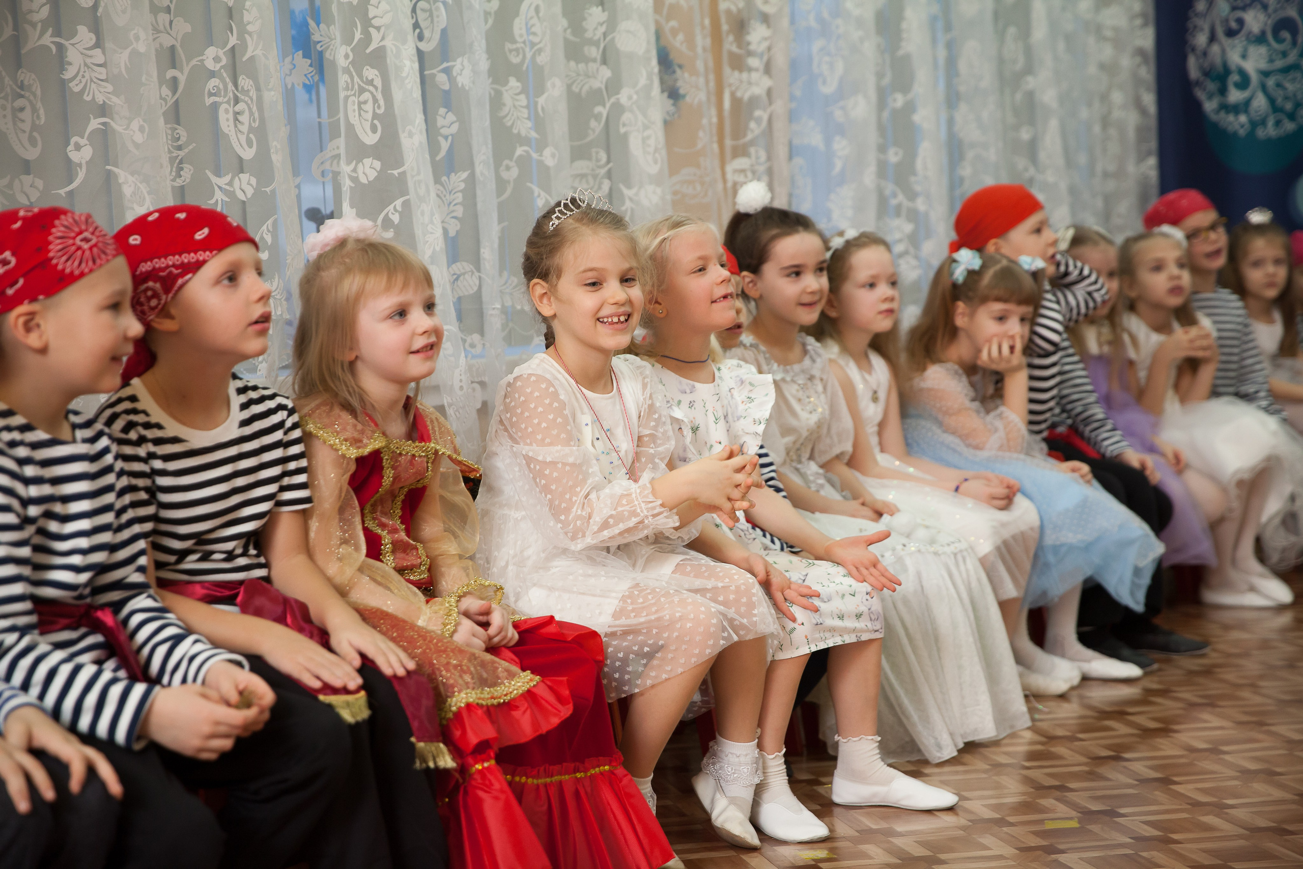 Новый Год 1508. Выпускные альбомы Москва. Фотограф Шукурова Кристина