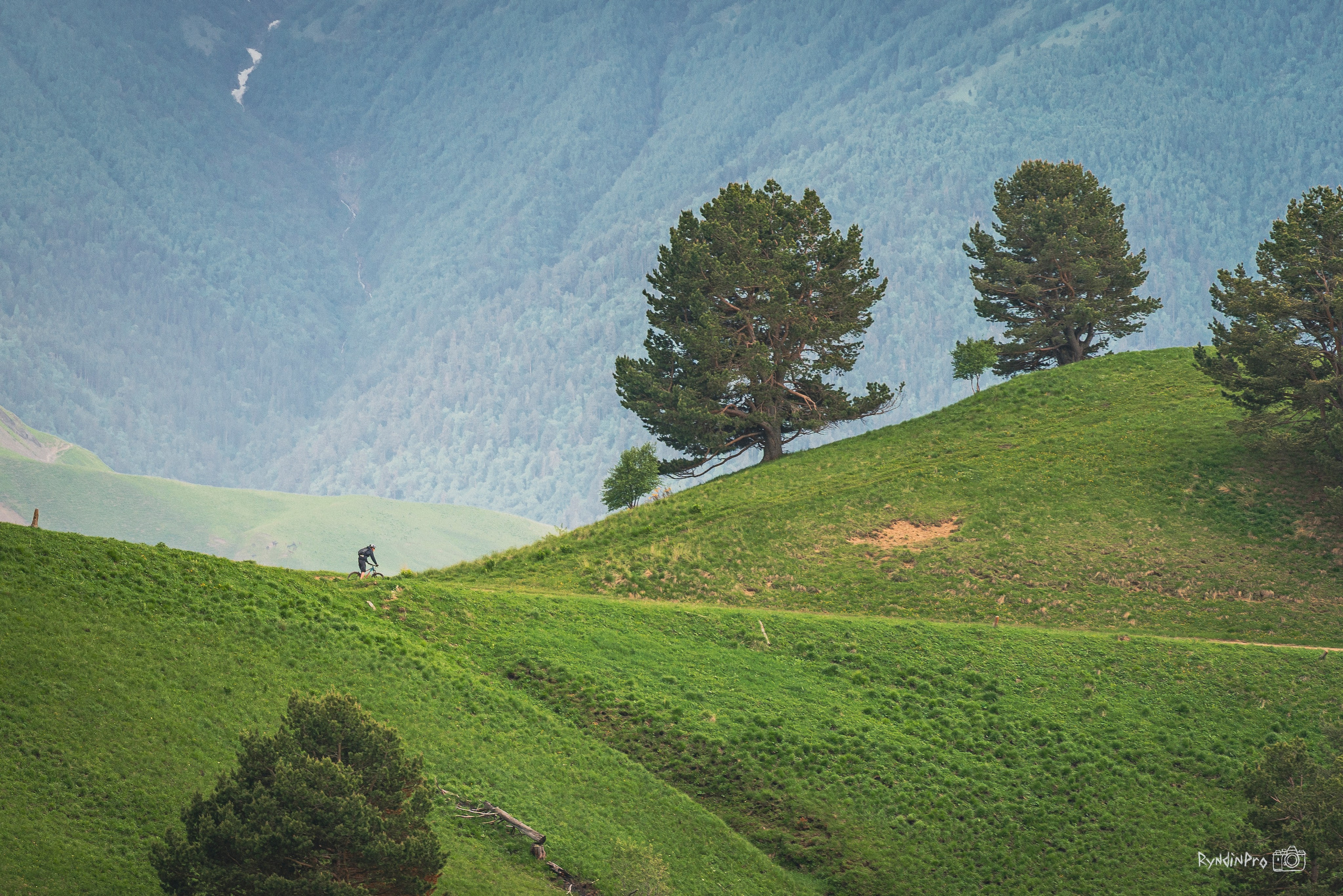Велотур Худес и плато Канжол 08.06.24 Ковальтур. Репортажный фотограф в Краснодаре Рындин Дмитрий