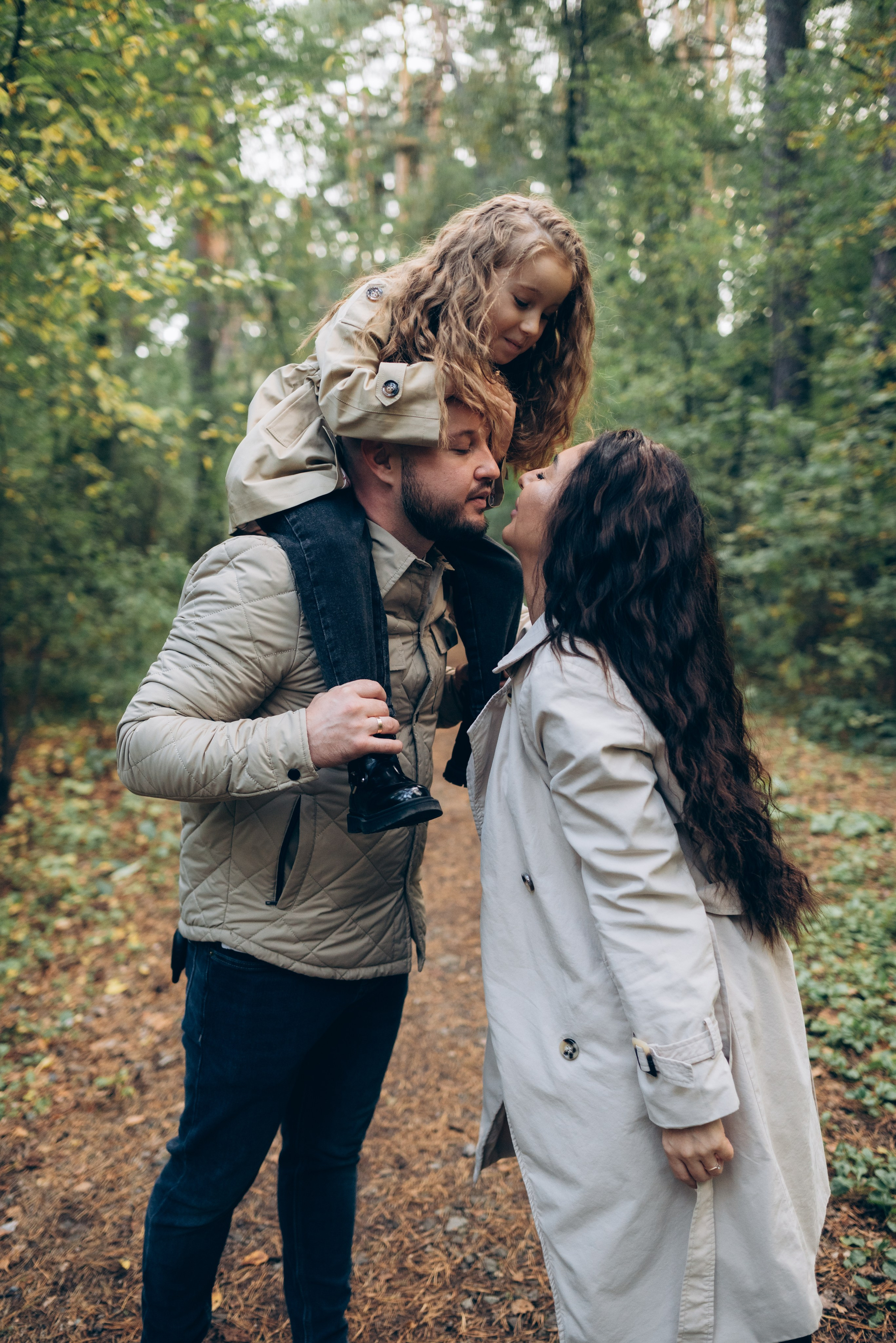 Осенняя история Марины и ее семьи. Семейный фотограф в Тюмени Ксения Мязитова