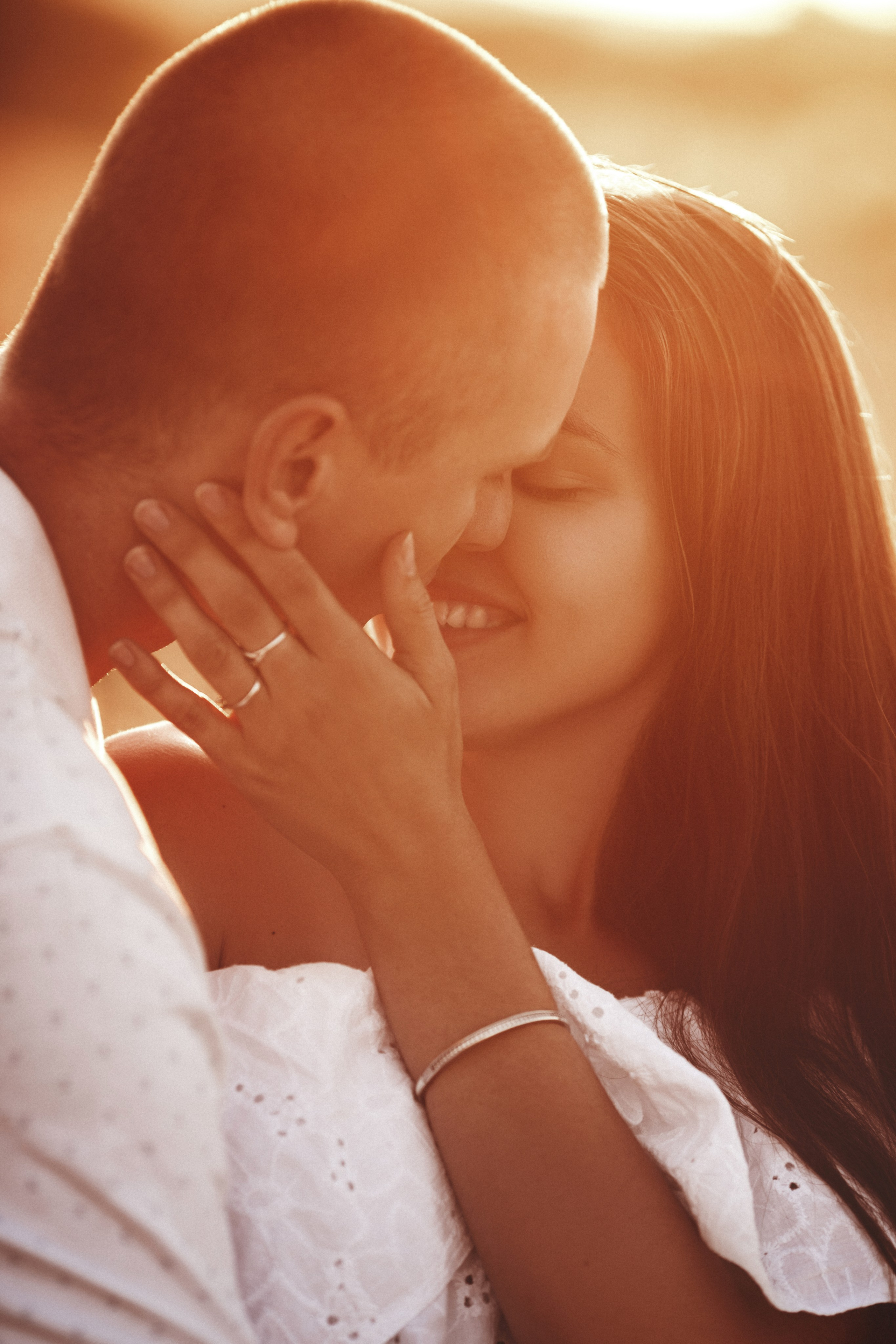 Фотосессия для влюбленных на природе в Москве. Профессиональный фотограф в Москве. Елена Шуваева