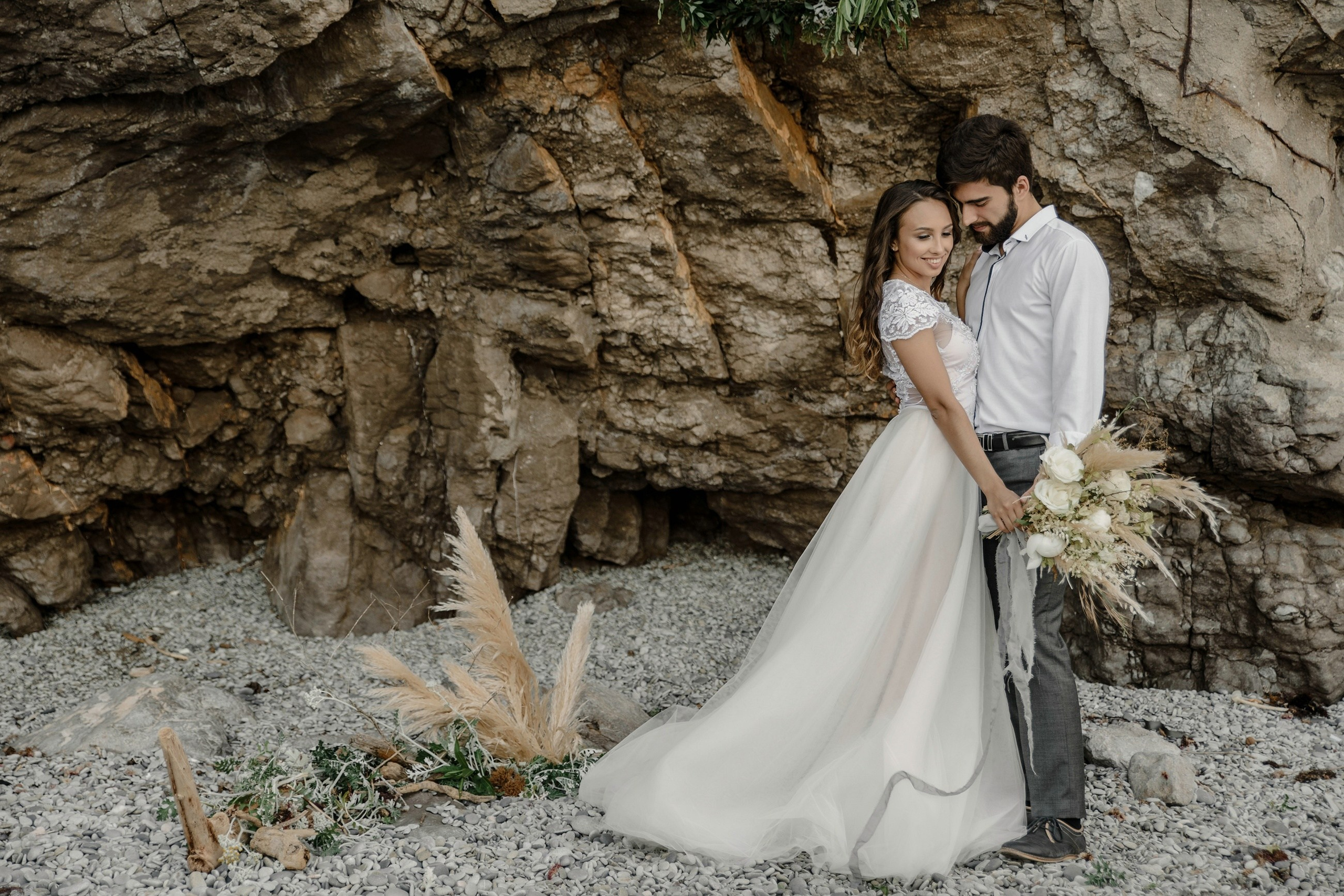 Свадебная фотосессия и выездная регистрация брака на берегу моря. Свадебный и семейный фотограф в Москве Светлана Зоткина