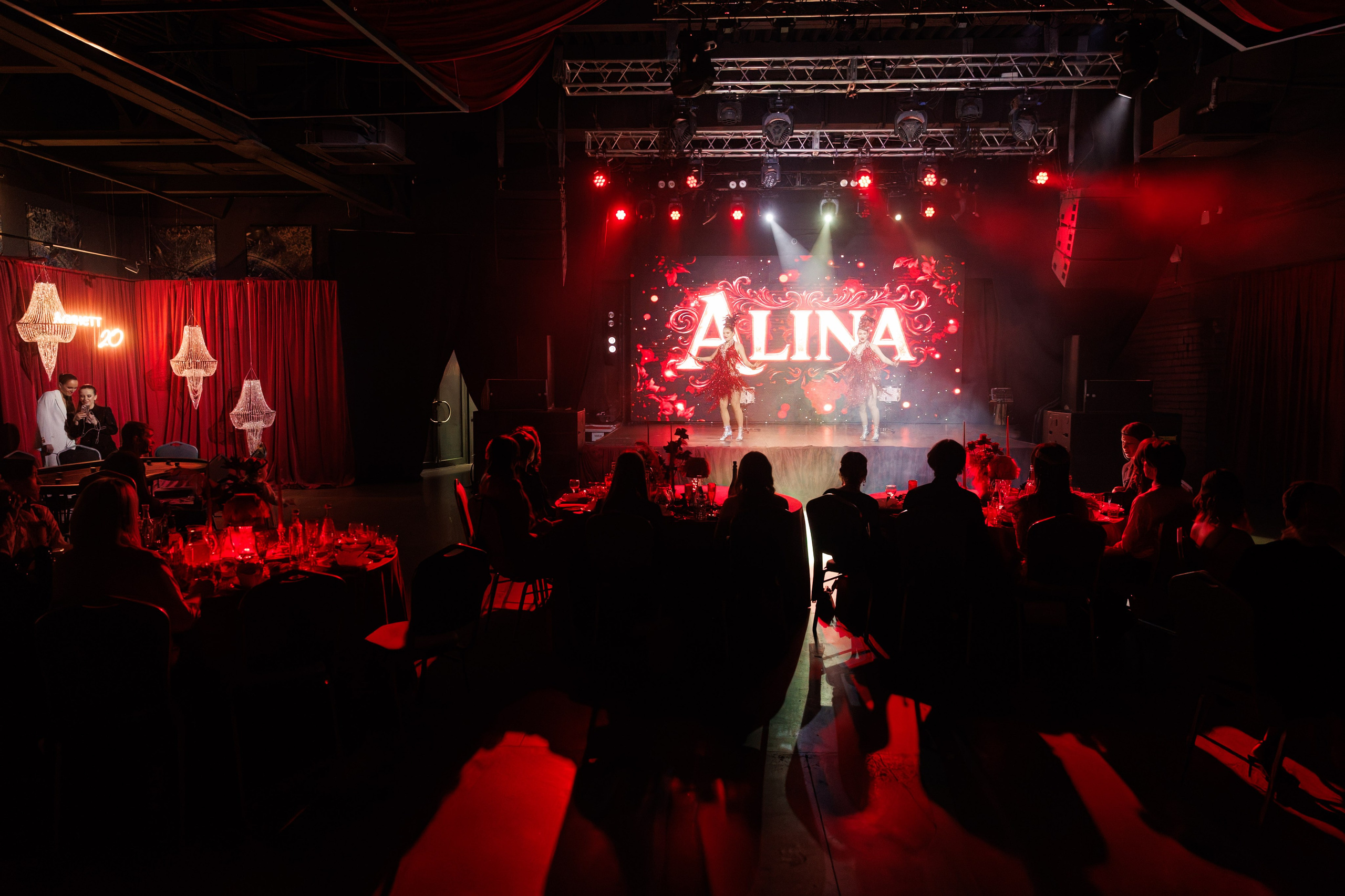 День Рождения в стиле Moulin Rouge. Репортажный и свадебный фотограф в Уфе Павел Кожевников