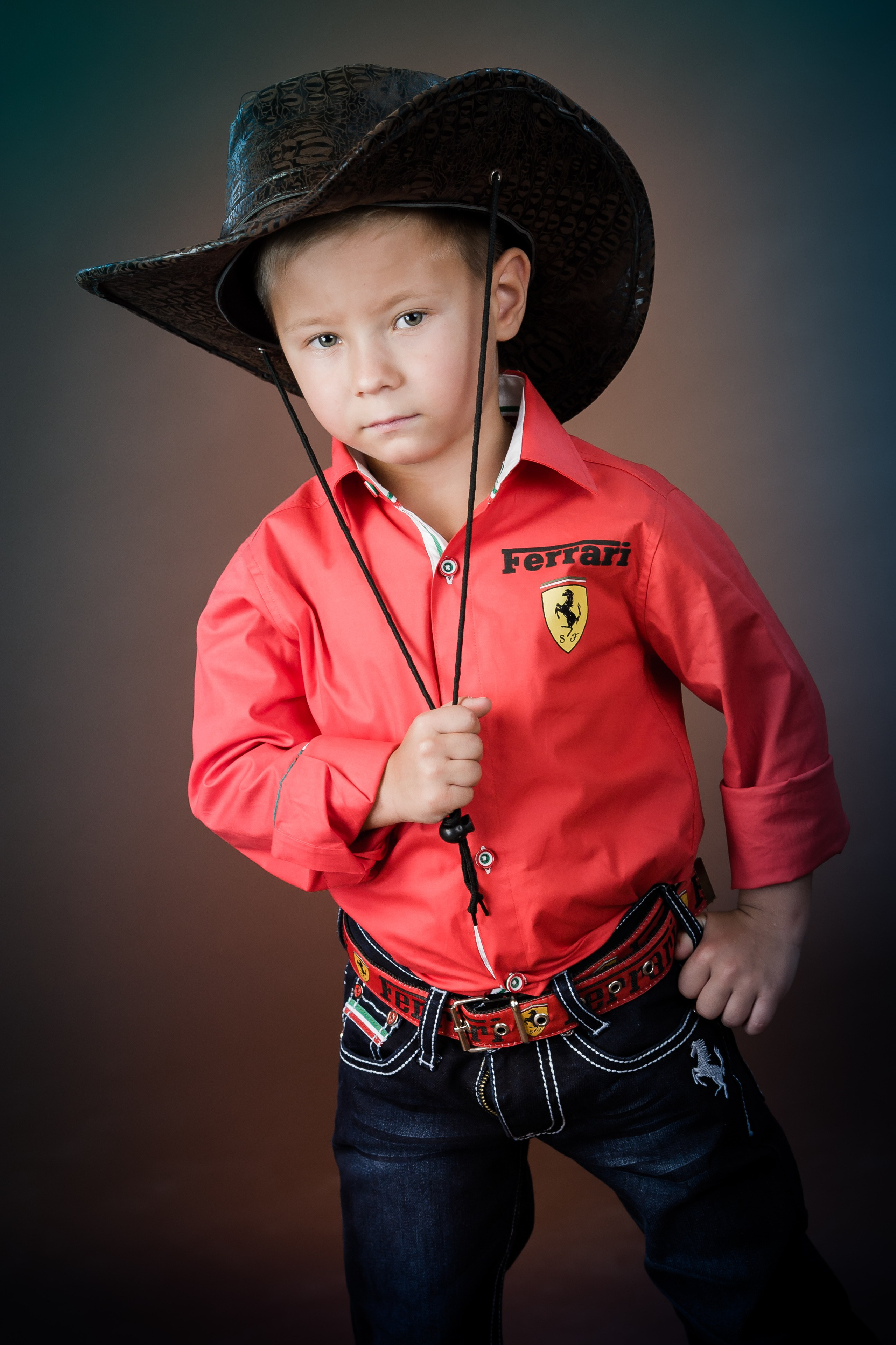 Детская фотосъемка в студии. Skazka.wfolio.pro