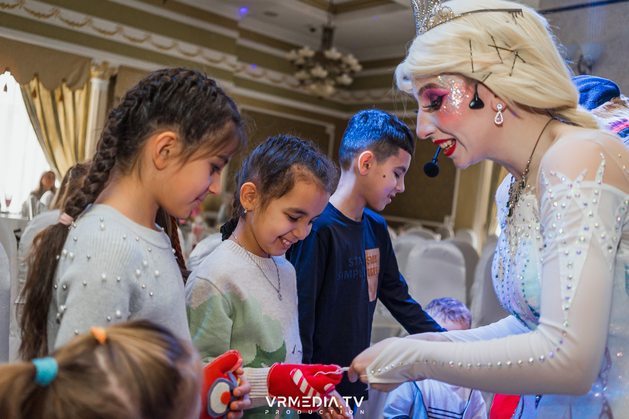 ХОЛОДНОЕ СЕРДЦЕ в ресторане «Империя»