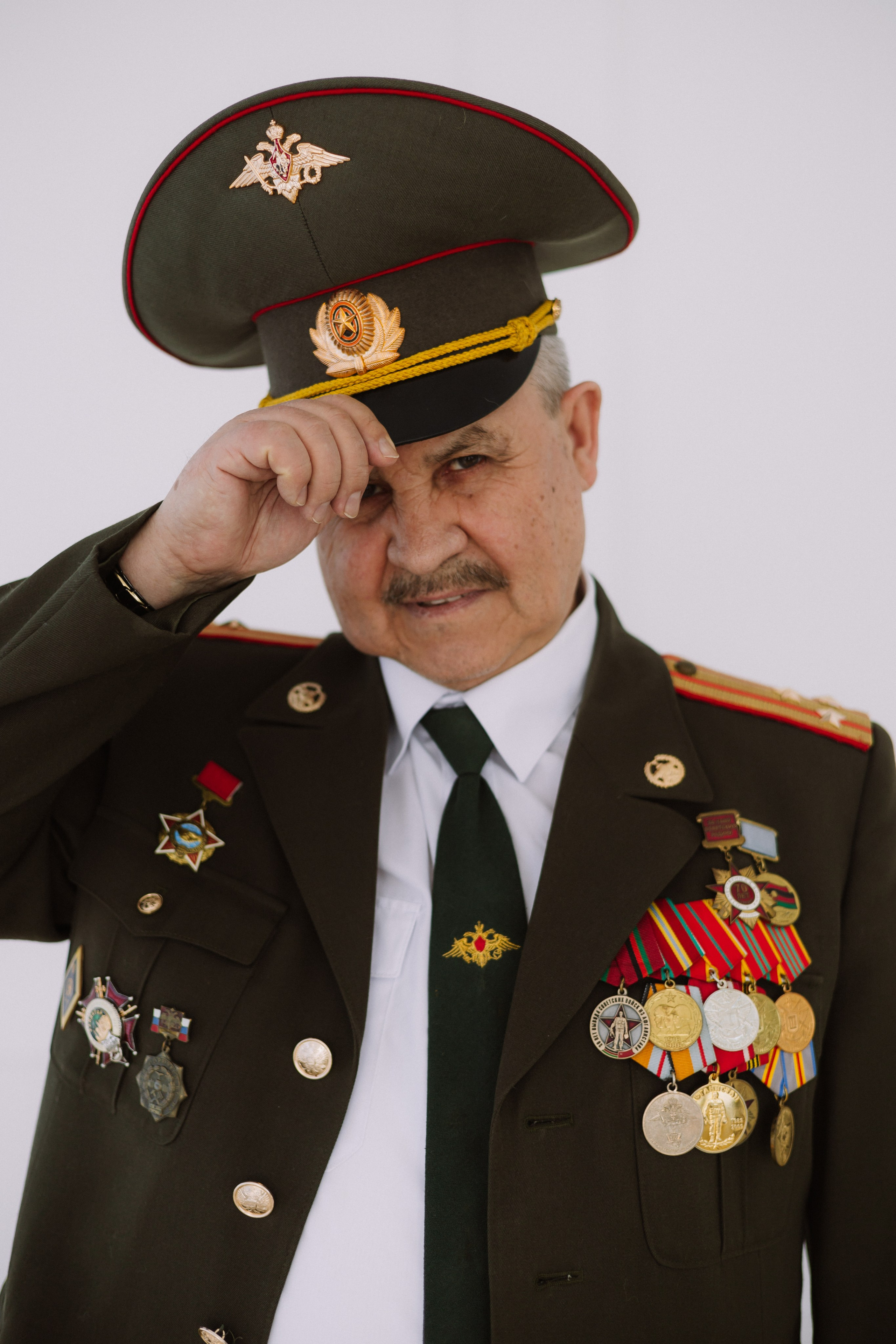 Студийная. Большая семья. Фотограф Уфа Башкирия Мухаметянова Алина. Свадебный семейный портретный