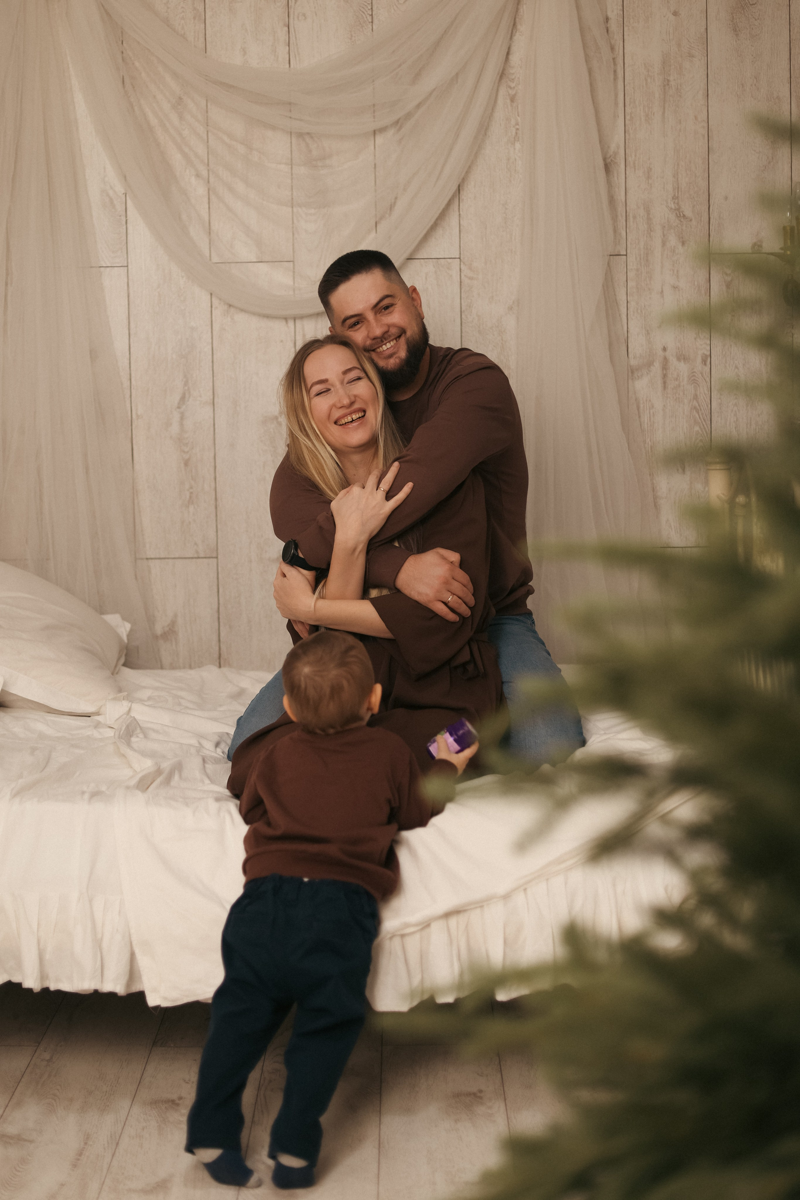 Студийная фотосессия. Фотограф в Астане, индивидуальная, семейная, домашняя фотосессия