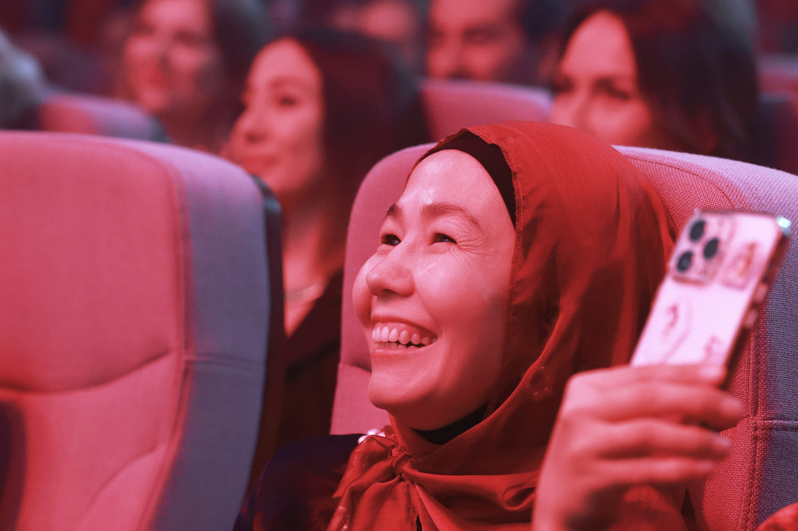 Будущий Я. Проект Марии Галантер. Фотографирую масштабные события, людей и их истории по всему миру. Константин Трубников