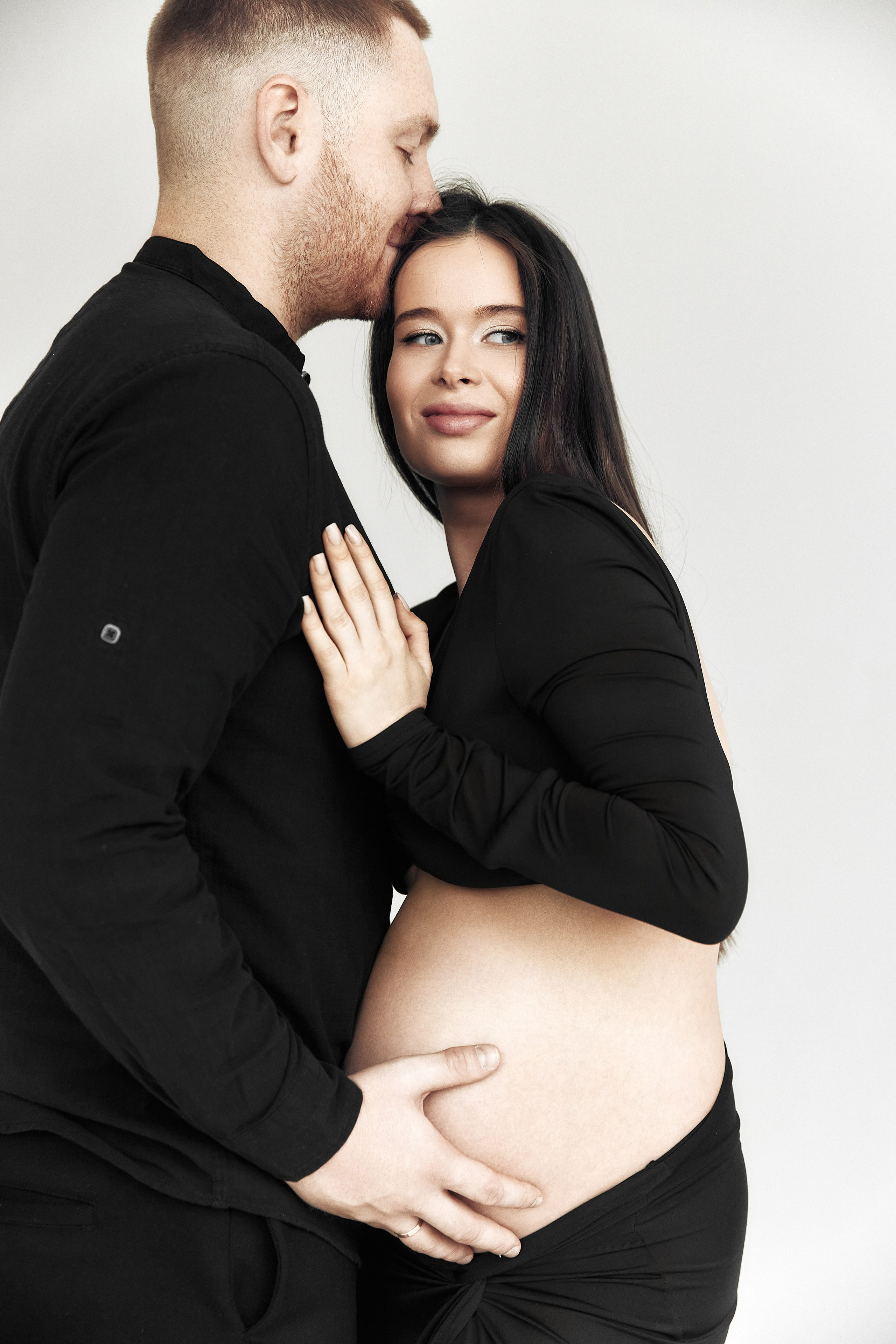 Фотосессия «В ожидании чуда» — нежные и трогательные моменты от профессионального фотографа. Дмитрий Мазуркевич: Профессиональный Репортажный Фотограф