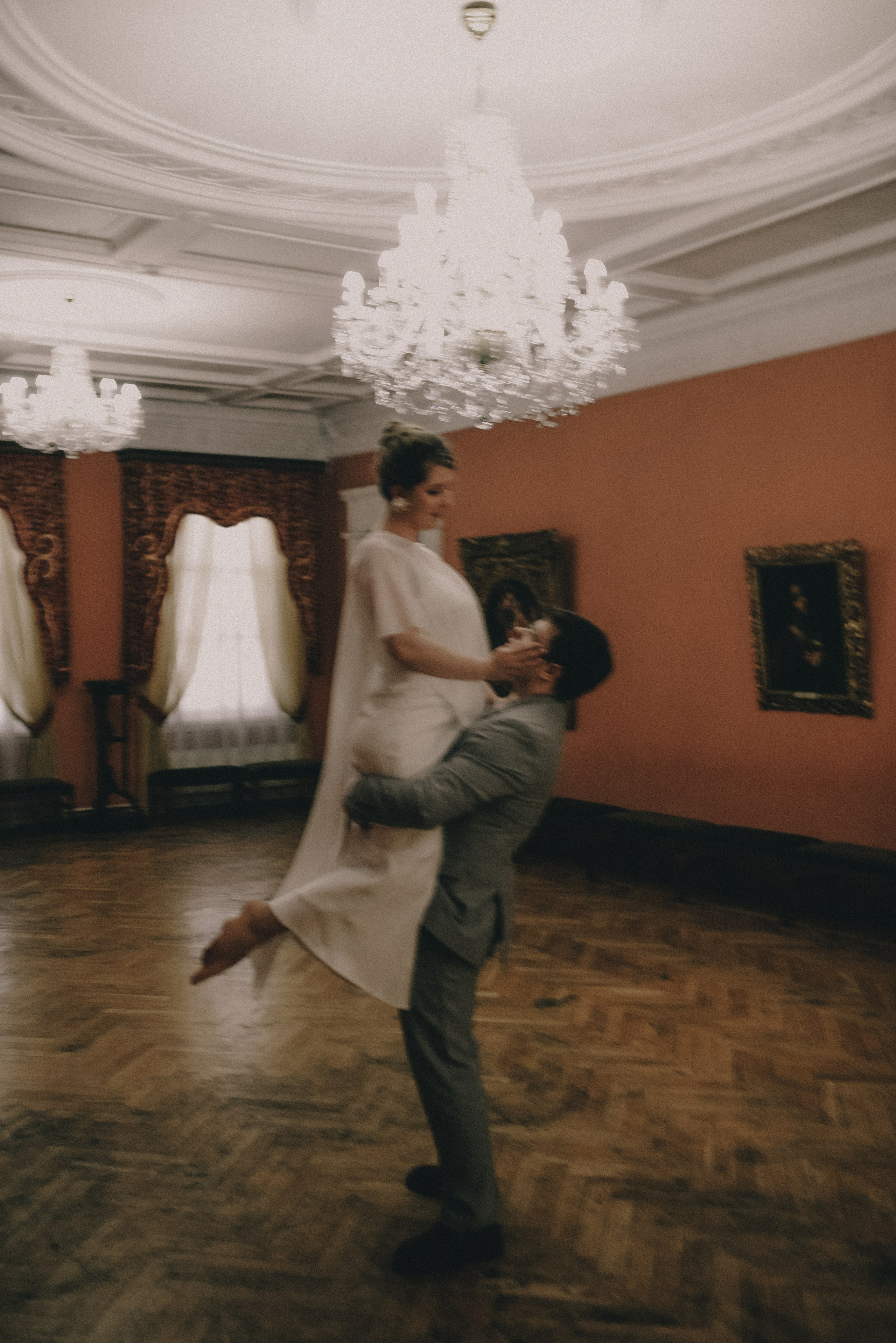 Алина и Игорь: музейный пинтерест. Иркутский фотограф Яна Серебренникова