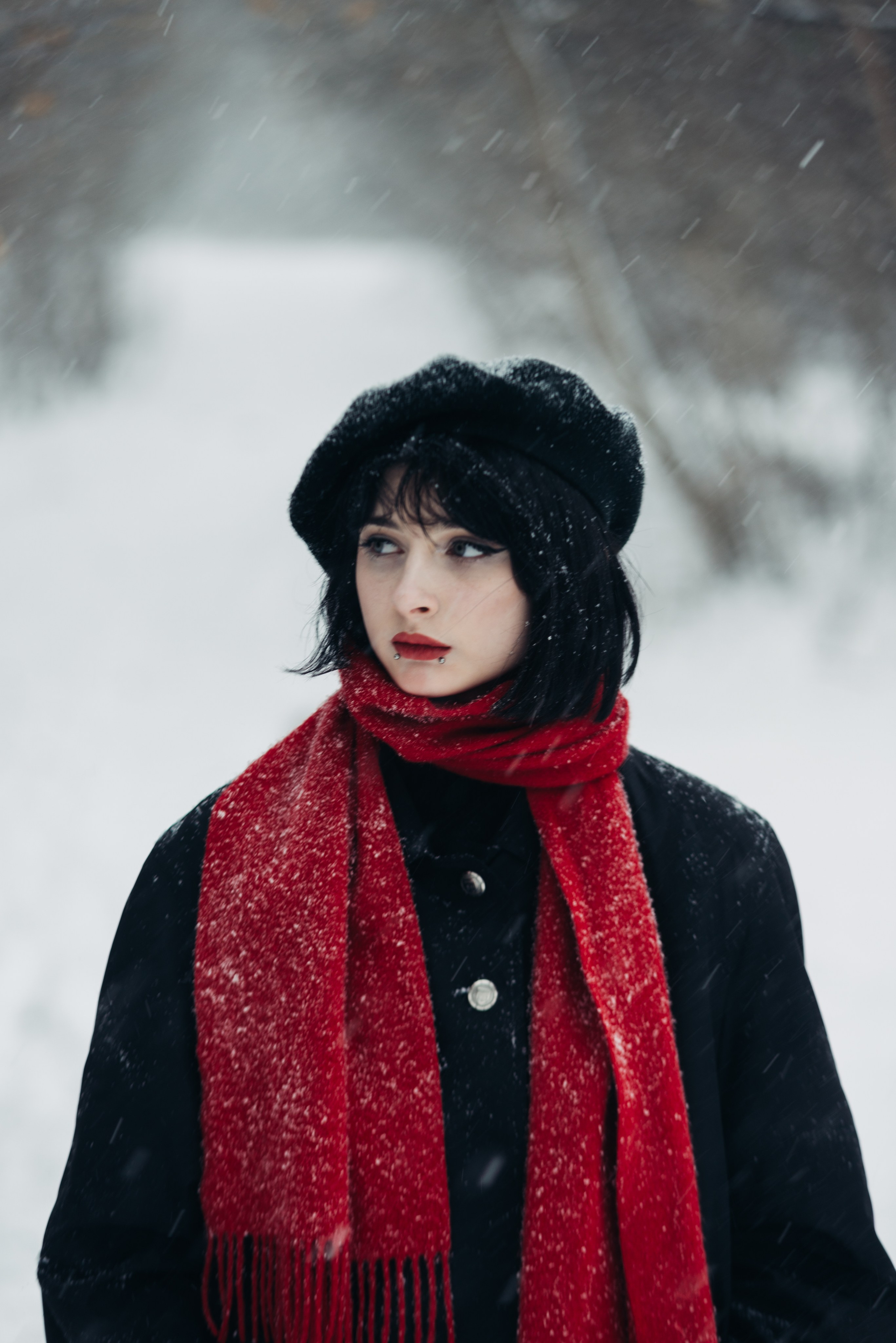 Снег и Красный. Главная