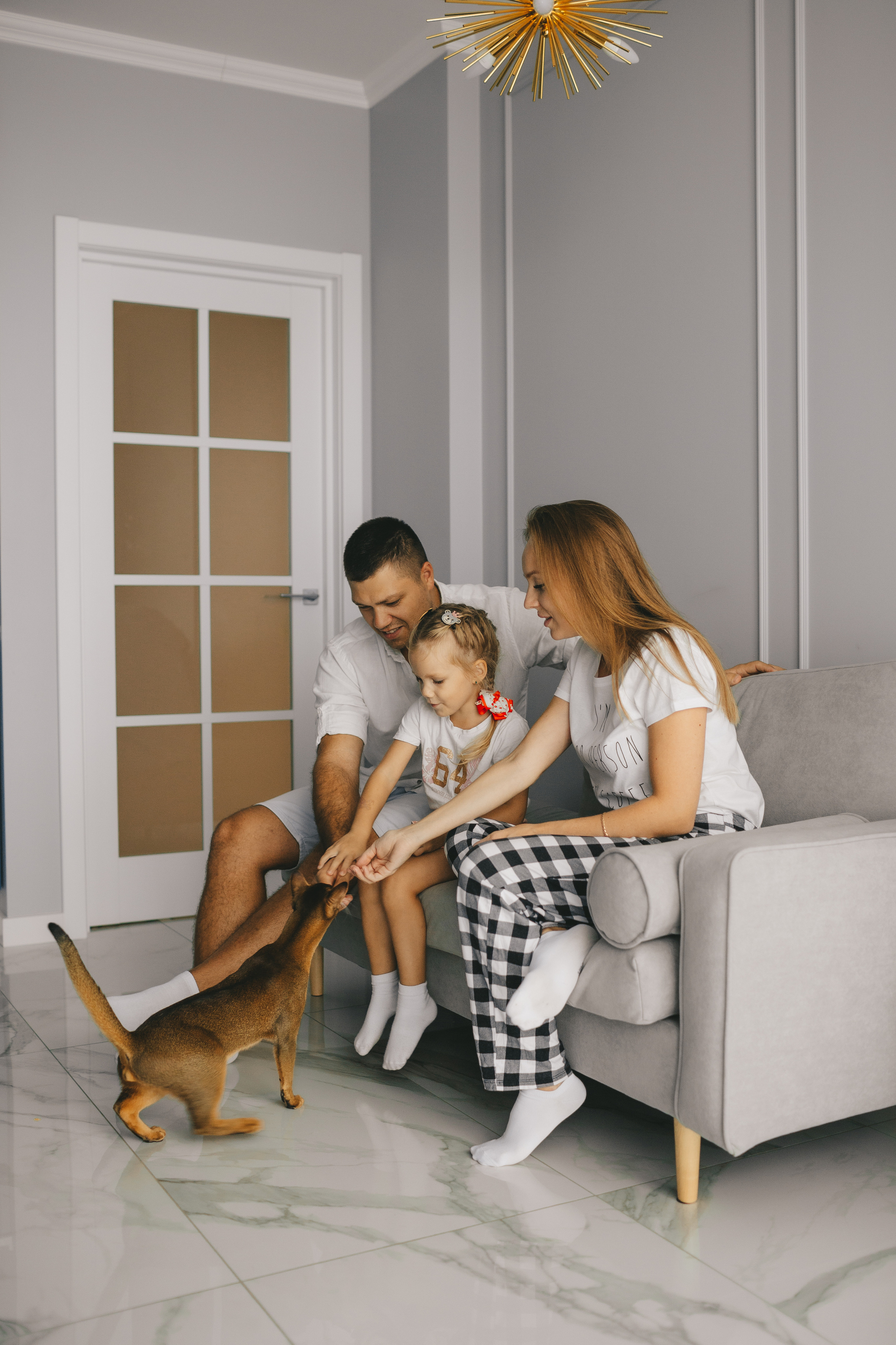 Семейная фотосессия с котиком. Семейный и детский фотограф и видеограф в Москве, Дрокина Наталья