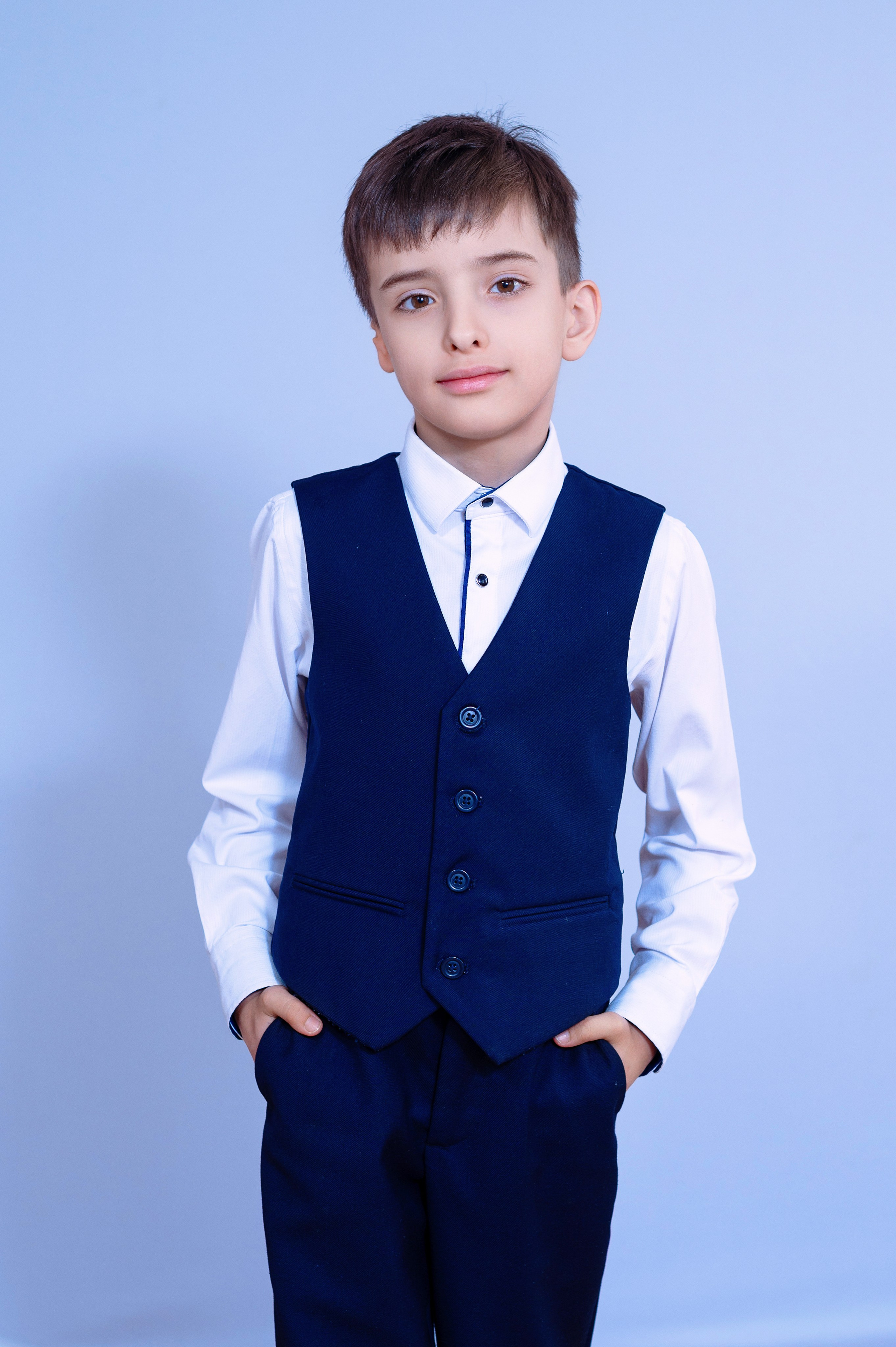 Портрет и общая фотография класса. Выпускной школьный альбом в Москве / Школьный фотограф Юлия Михайленко