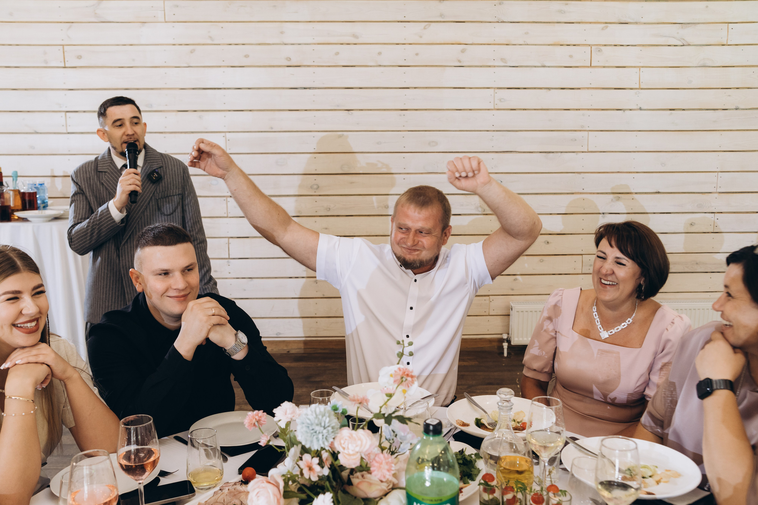 03.08.25 Артем & Анастасия. Свадебный и семейный фотограф в Новосибирске Дарья Кель