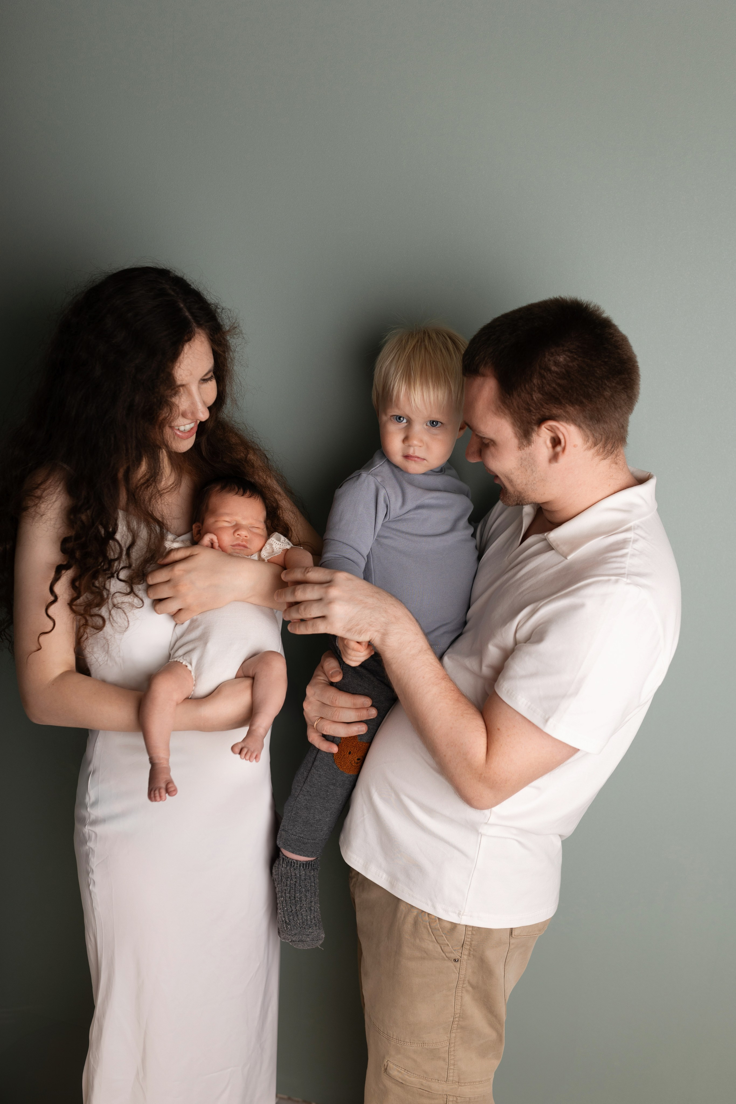 Полина. Лилия Алтухова — фотограф новорожденных в Москве и области