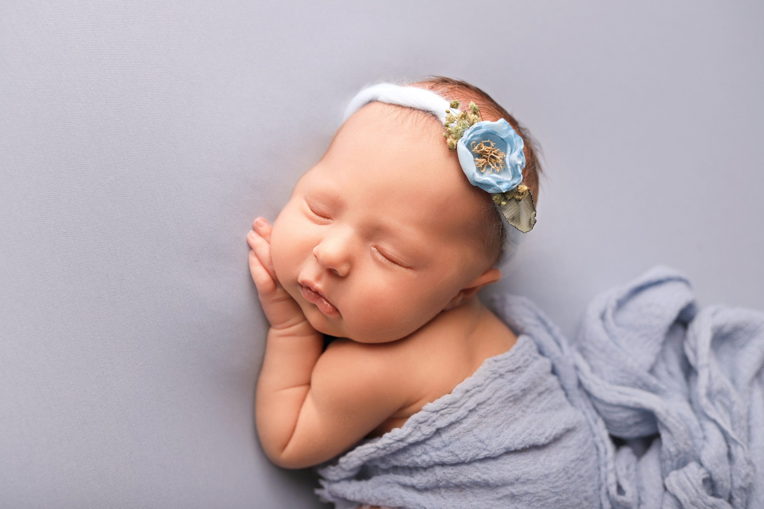 Девочки. Фотограф новорождённых Волгоград Волжский Дарья Рыскаль