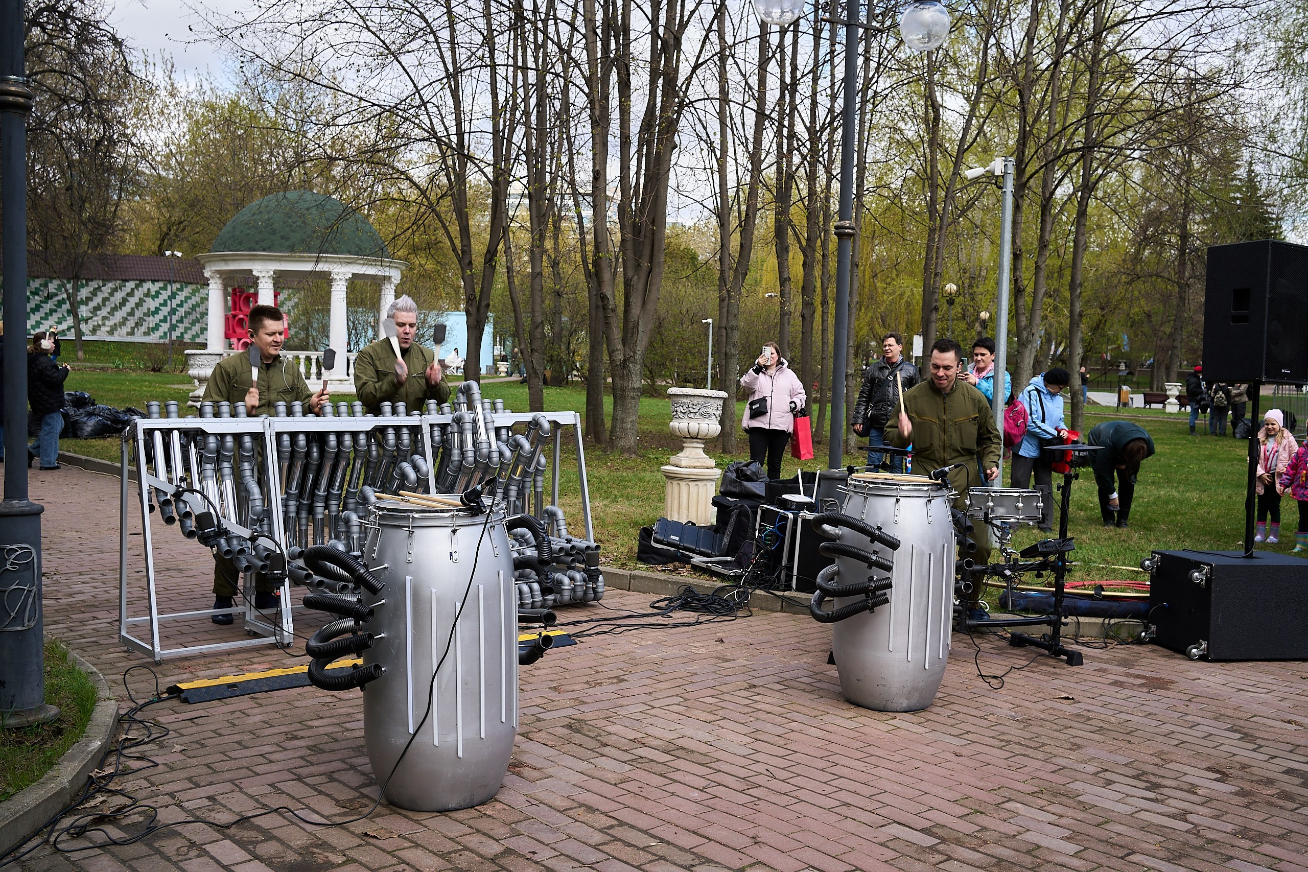 Субботник у Управления делами Мэра и Правительства Москвы. Фотограф и Видеограф в Москве. Олег Корушев