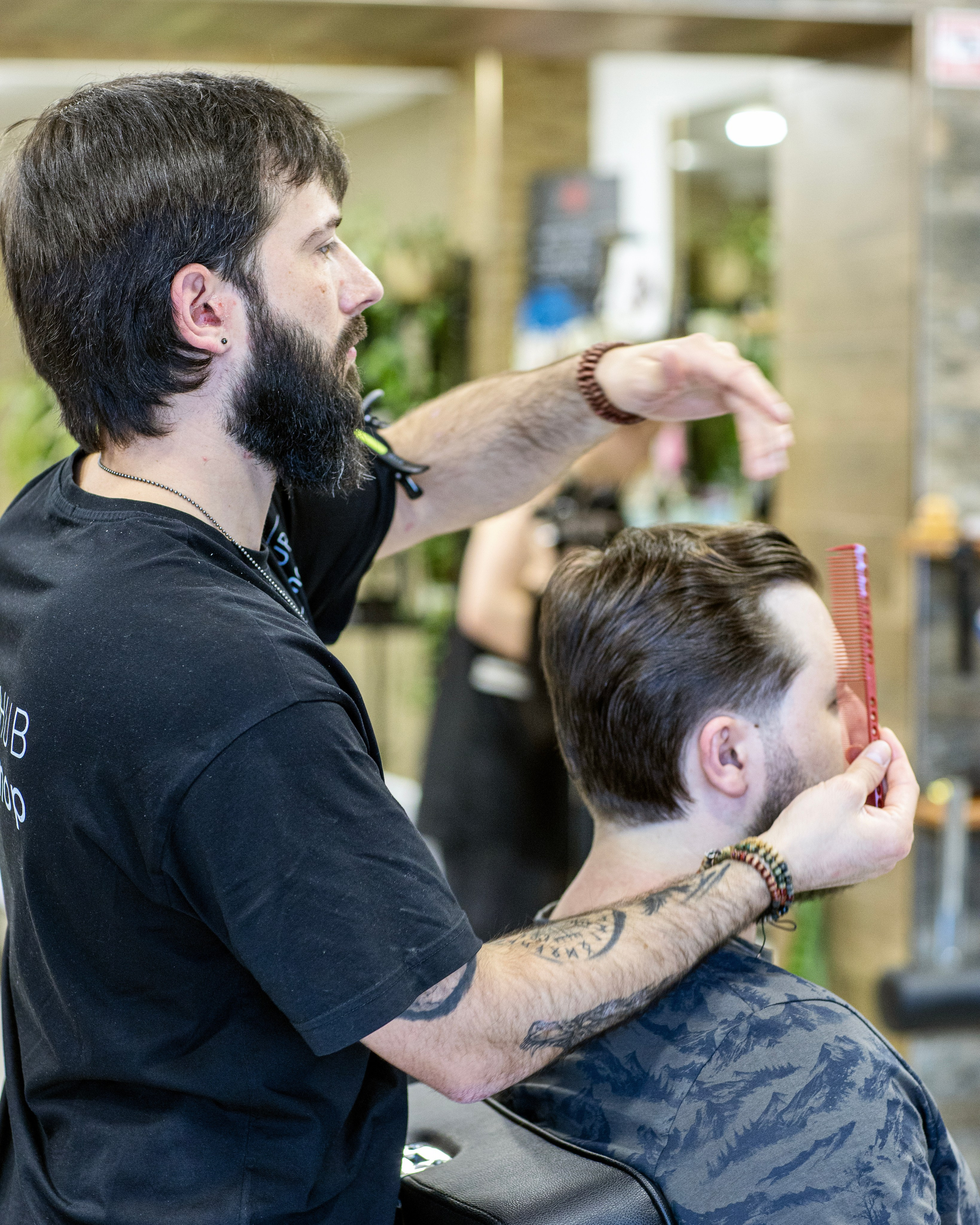 Барбершоп"Mens HUB». Медиапродюсер, фотограф в Минеральных Водах —Виктор Холодов