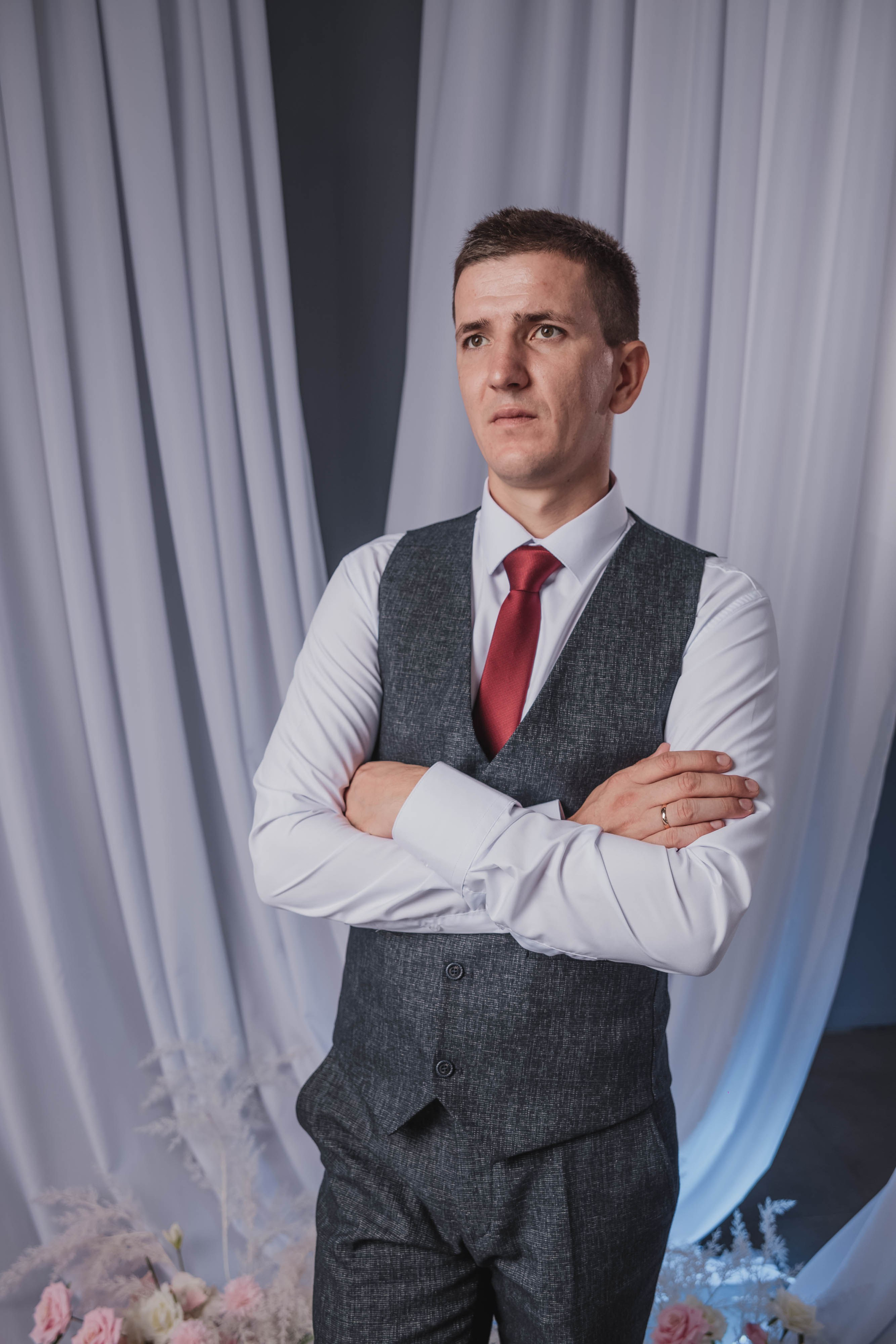 Свадебная фотосессия в фотостудии г. Саратова Яна и Сергей 28.08.2024. Свадебный фотограф, портретный фотограф в Москве и Саратове Оксана Анциферова