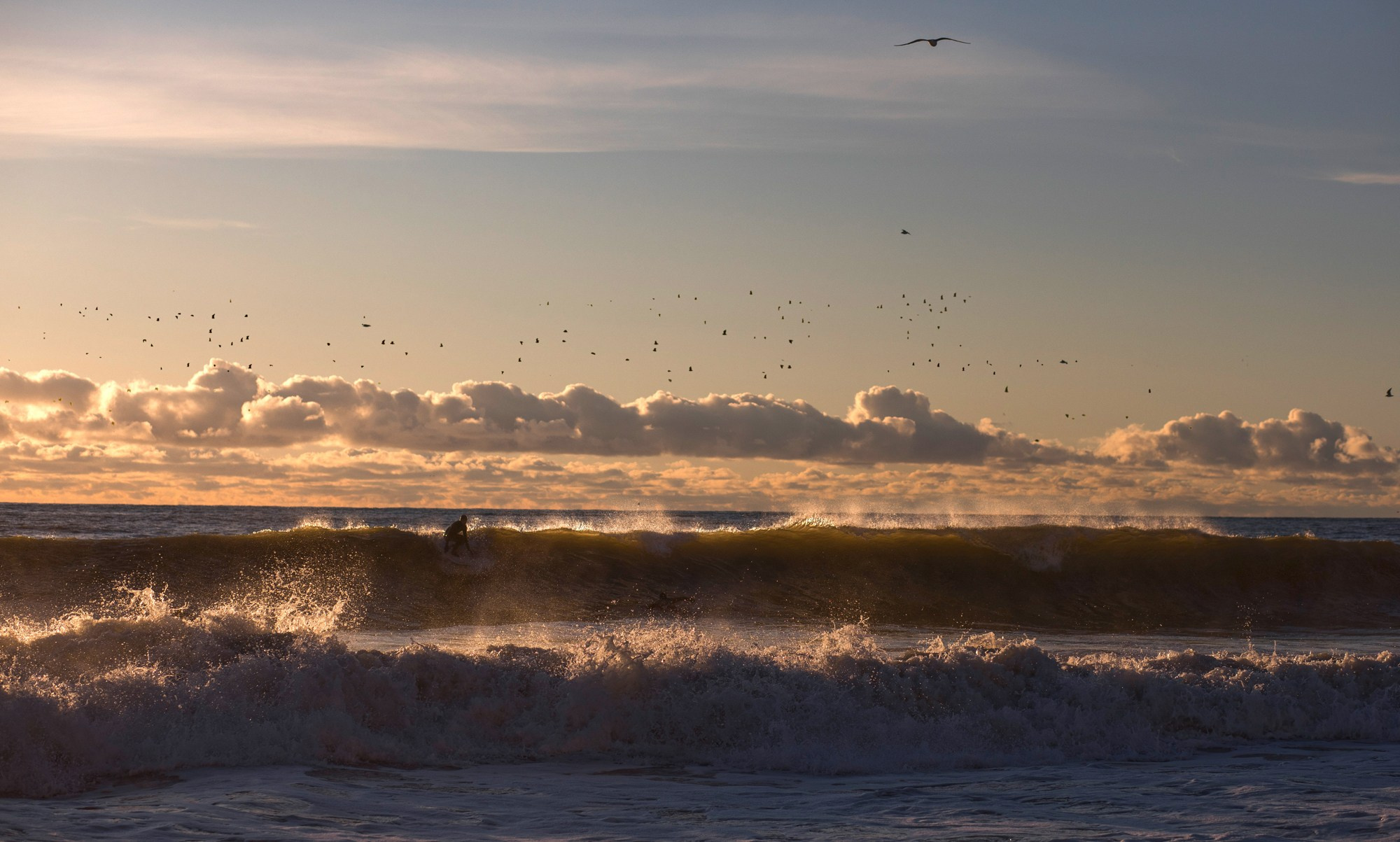 Море и серферы. Репортажный и постановочный Наталья Санникова
