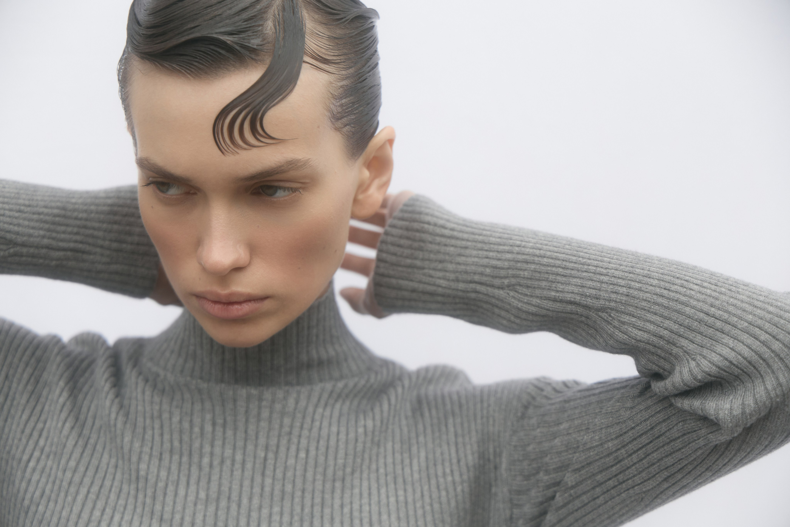 FFREAKSHOW URBAN. Ретушер для брендов одежды в Москве Струцкая Кристина