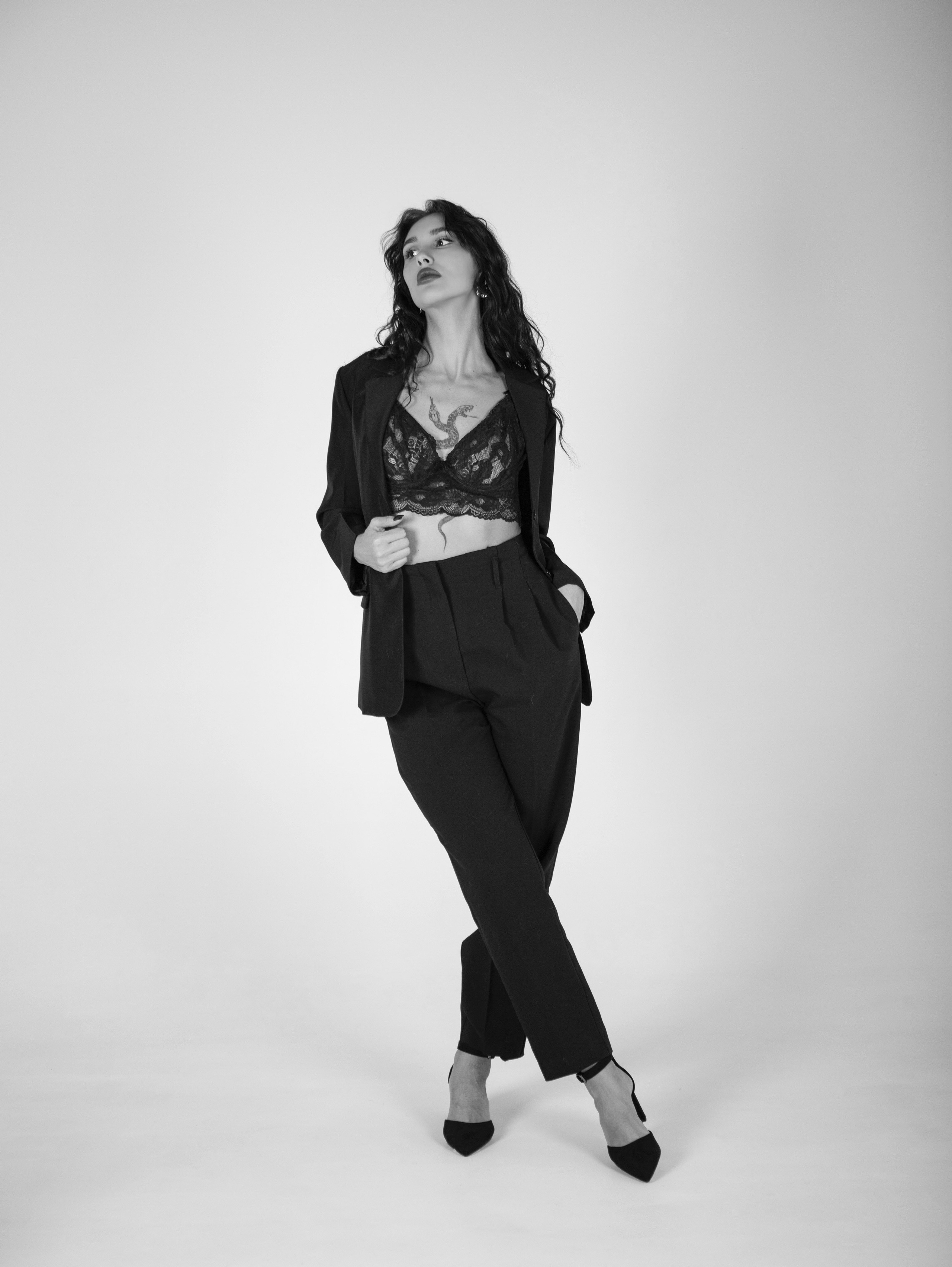 На циклораме. Свадебный и семейный фотограф в Москве Мила Широких