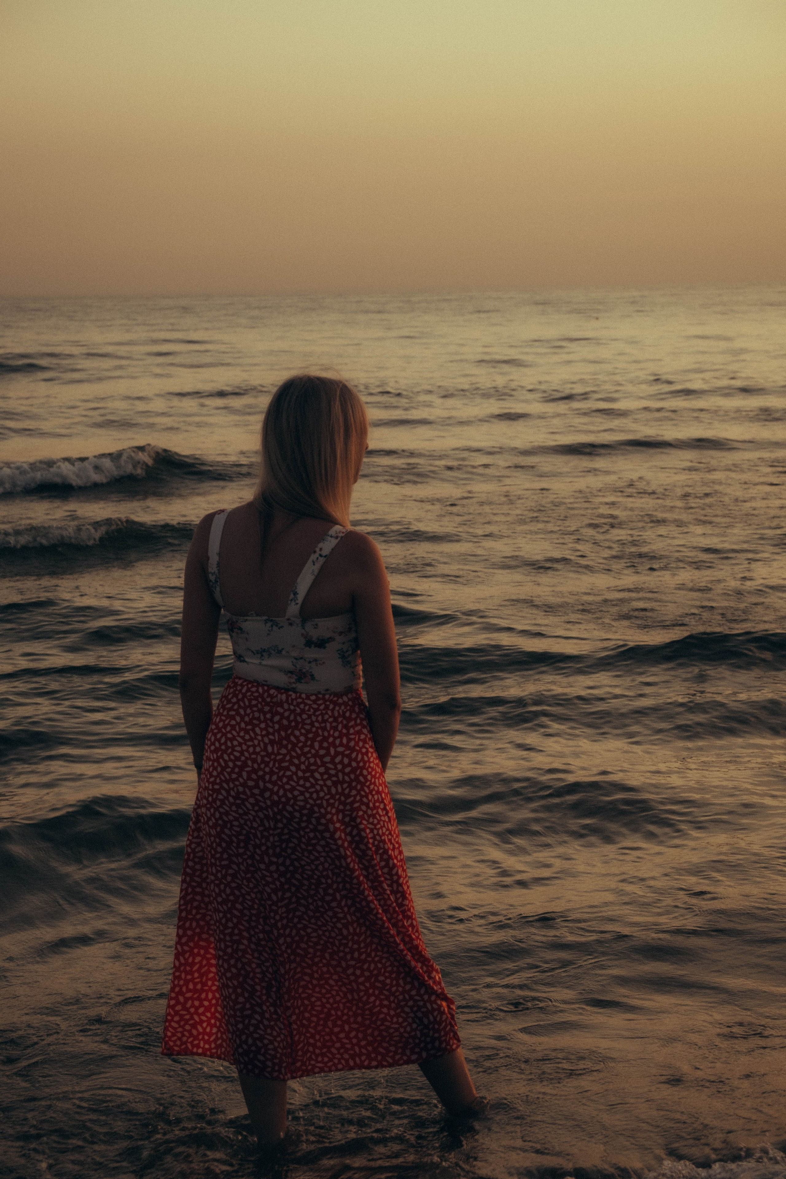 Июльский вечер на берегу черного моря. Профессиональный фотограф, Санкт-Петербург — Виктория Богомолова