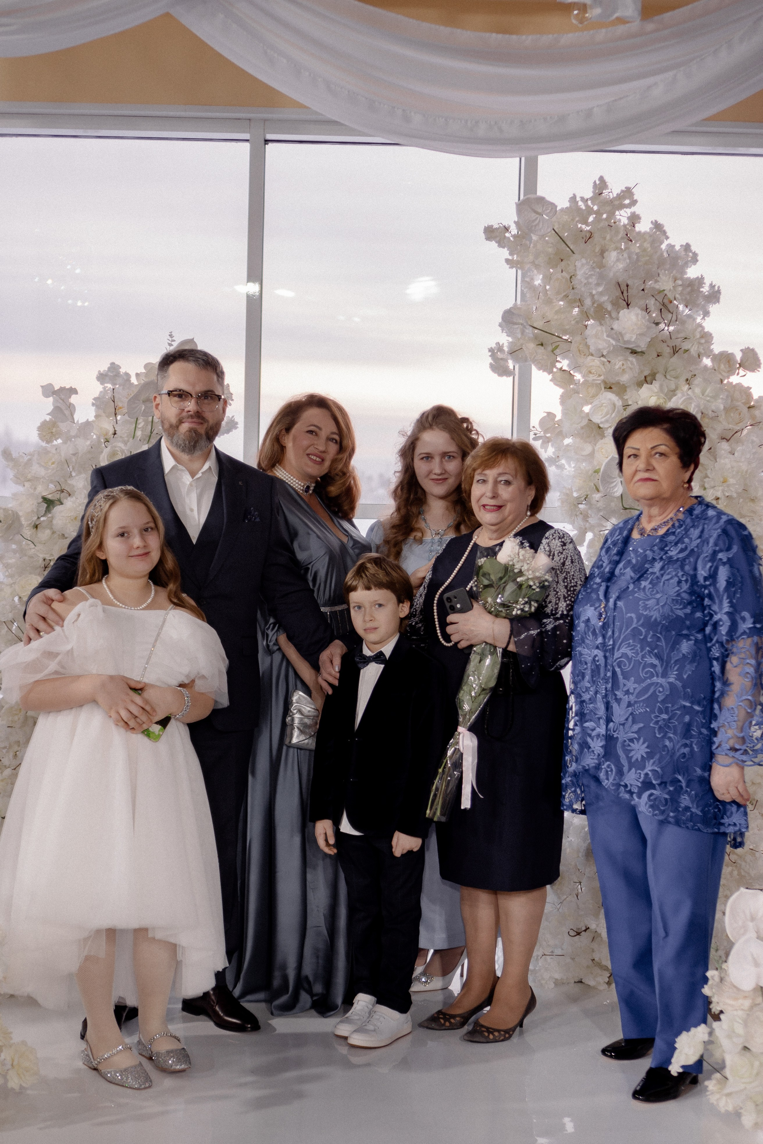 СВАДЕБНАЯ СЬЕМКА СБОРОВ В ОТЕЛЕ И ВЫЕЗД НА ЦЕРЕМОНИЮ (СНЯТО В СИБИРЕ В НИЖНЕВАРТОВСКЕ). Профессиональный фотограф, Санкт-Петербург — Виктория Богомолова