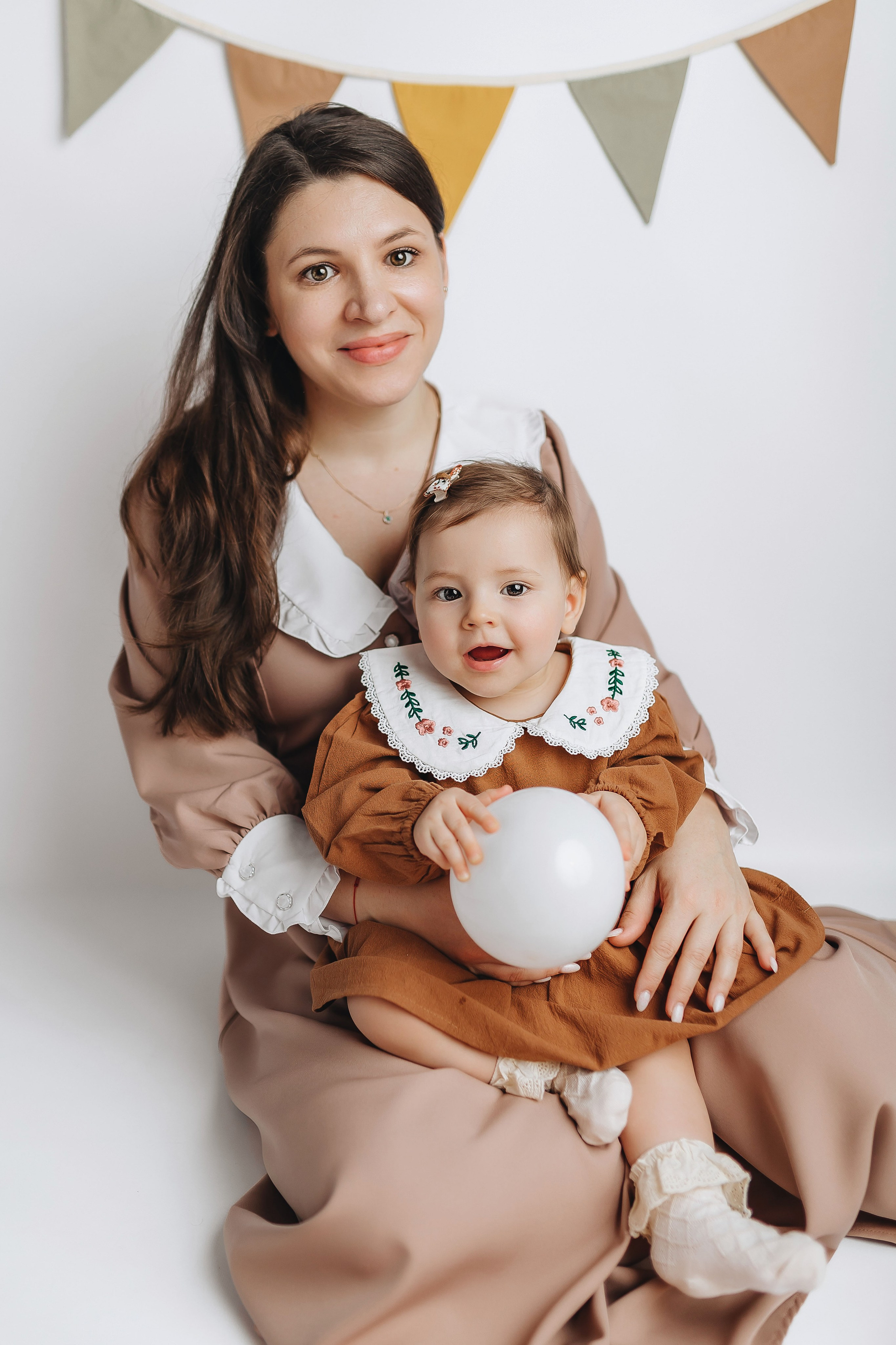 Семейные фото на годиках. Фотограф новорожденных Серпухов, Протвино, Москва I Марина Бурмистрова