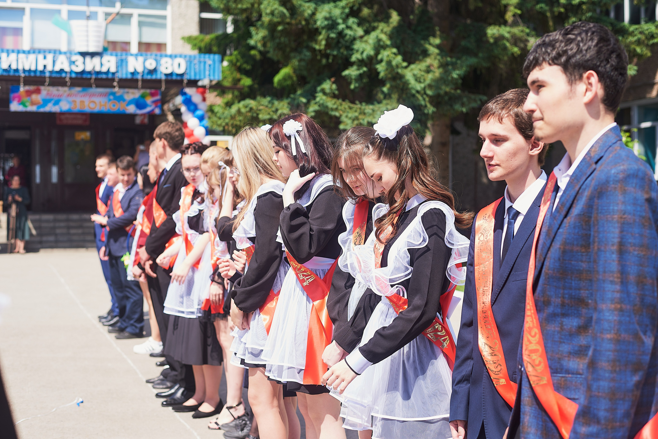 Последний звонок. Фотограф Елена Дука. Контент съемка. Семейная фотография