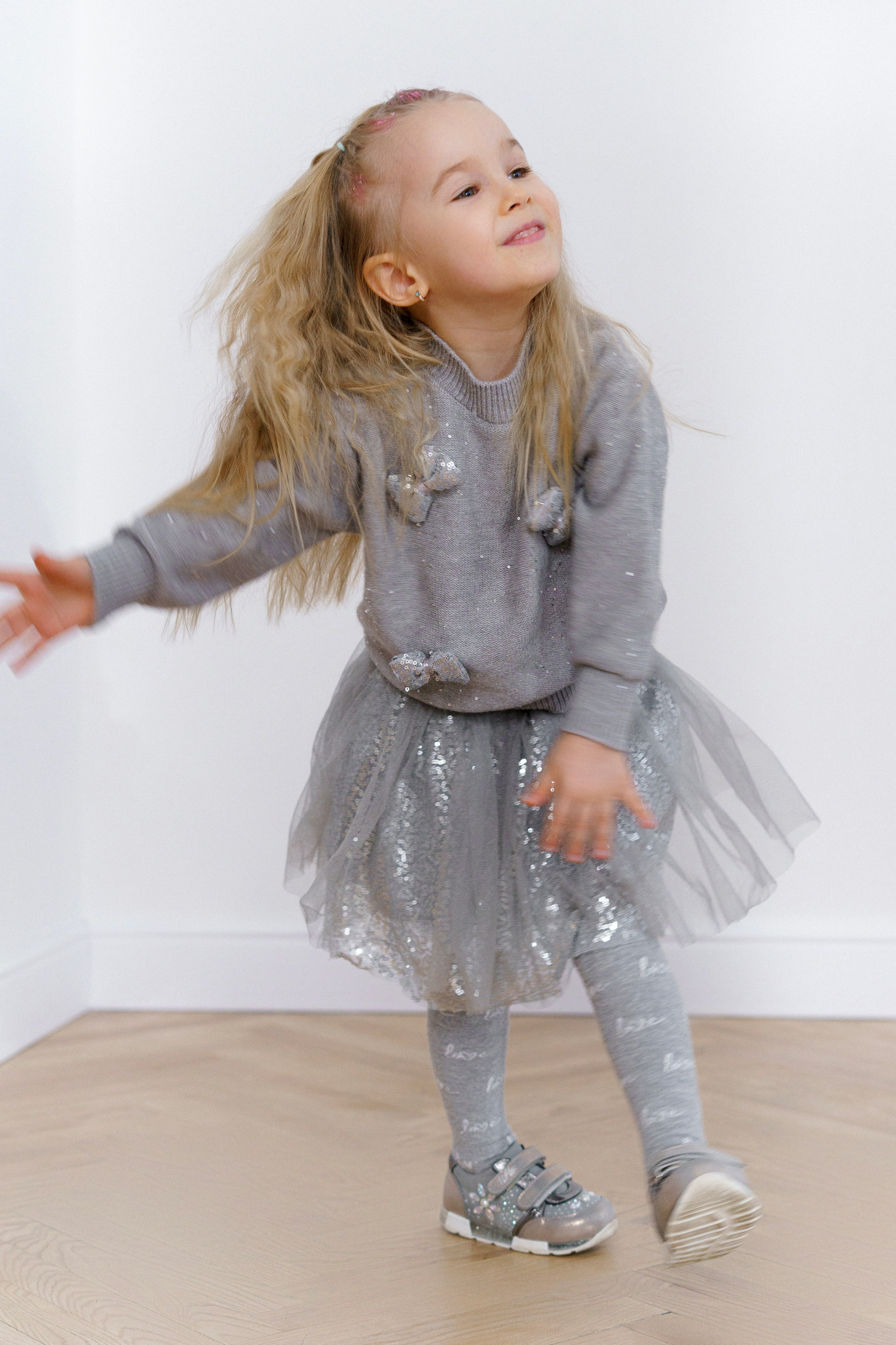 Вика и Алиса. Главная