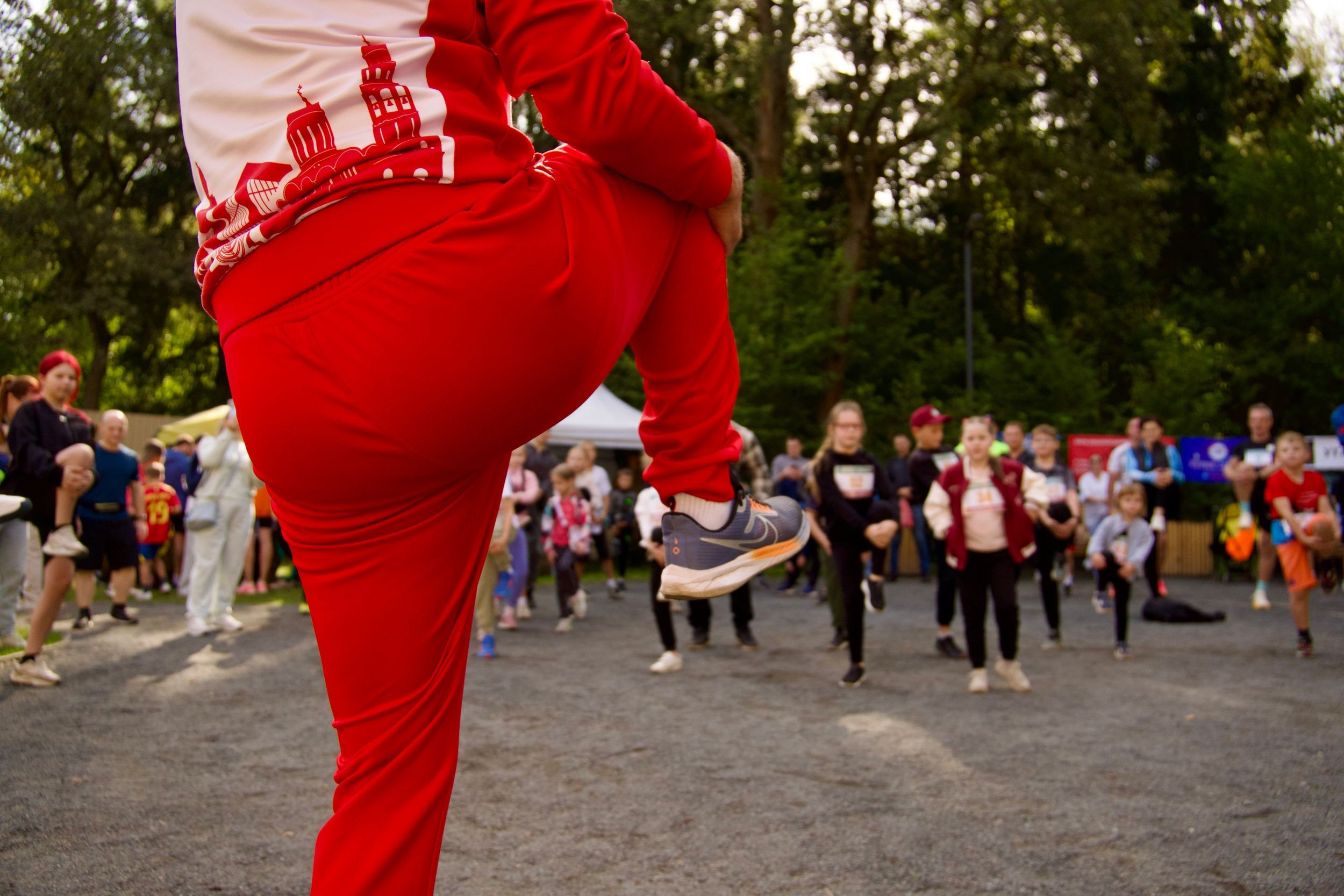 Забег в парке «Дубки». Кафе «БЕЛКА НАШЕПТАЛА». Ну оооочень концептуальное кафе