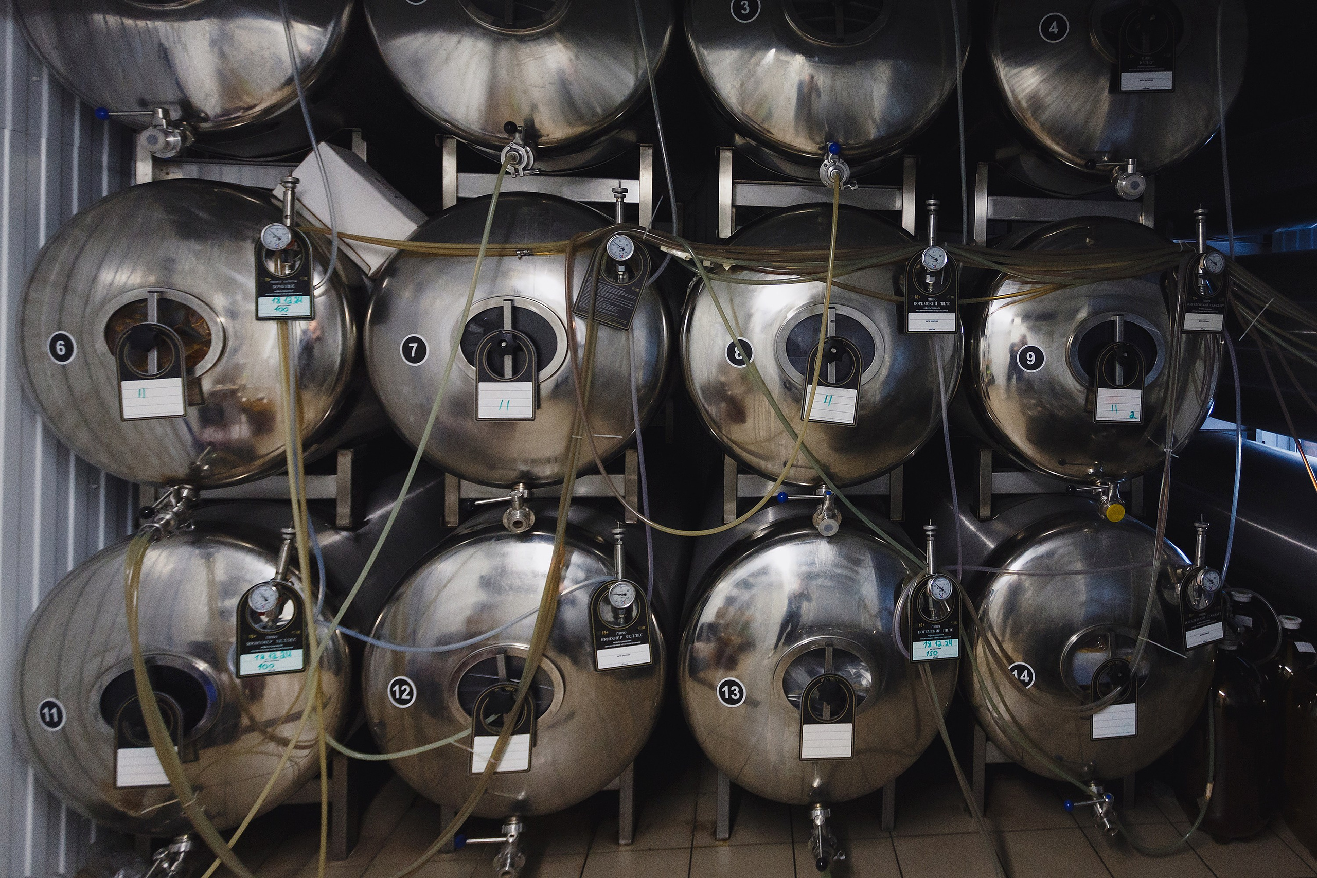 Фотографии с производства. Roman — Репортажный фотограф в Новосибирске