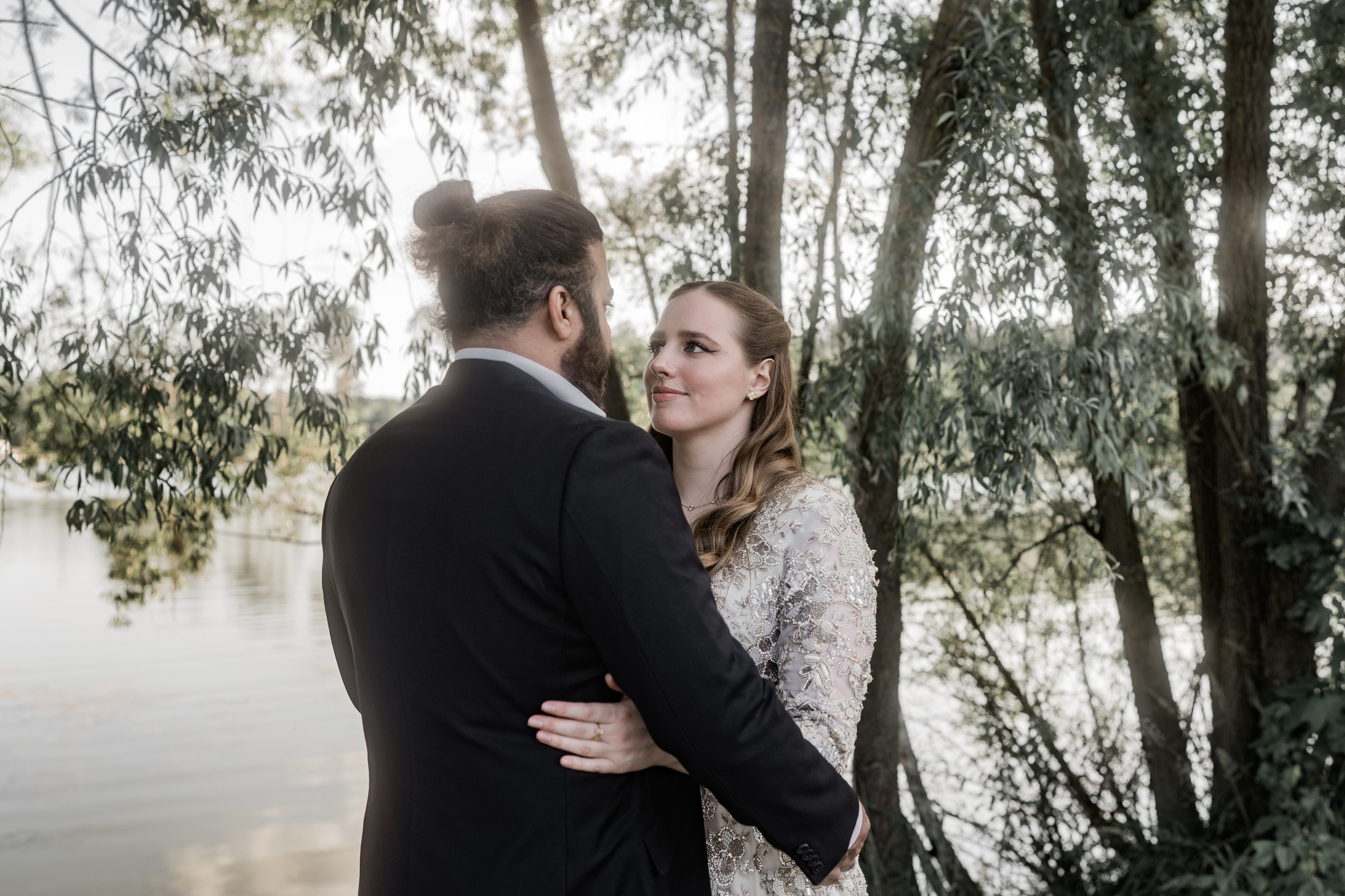 Свадьба Умар и Мила. Прогулка. Свадебный и индивидуальный фотограф Аля Мамакова